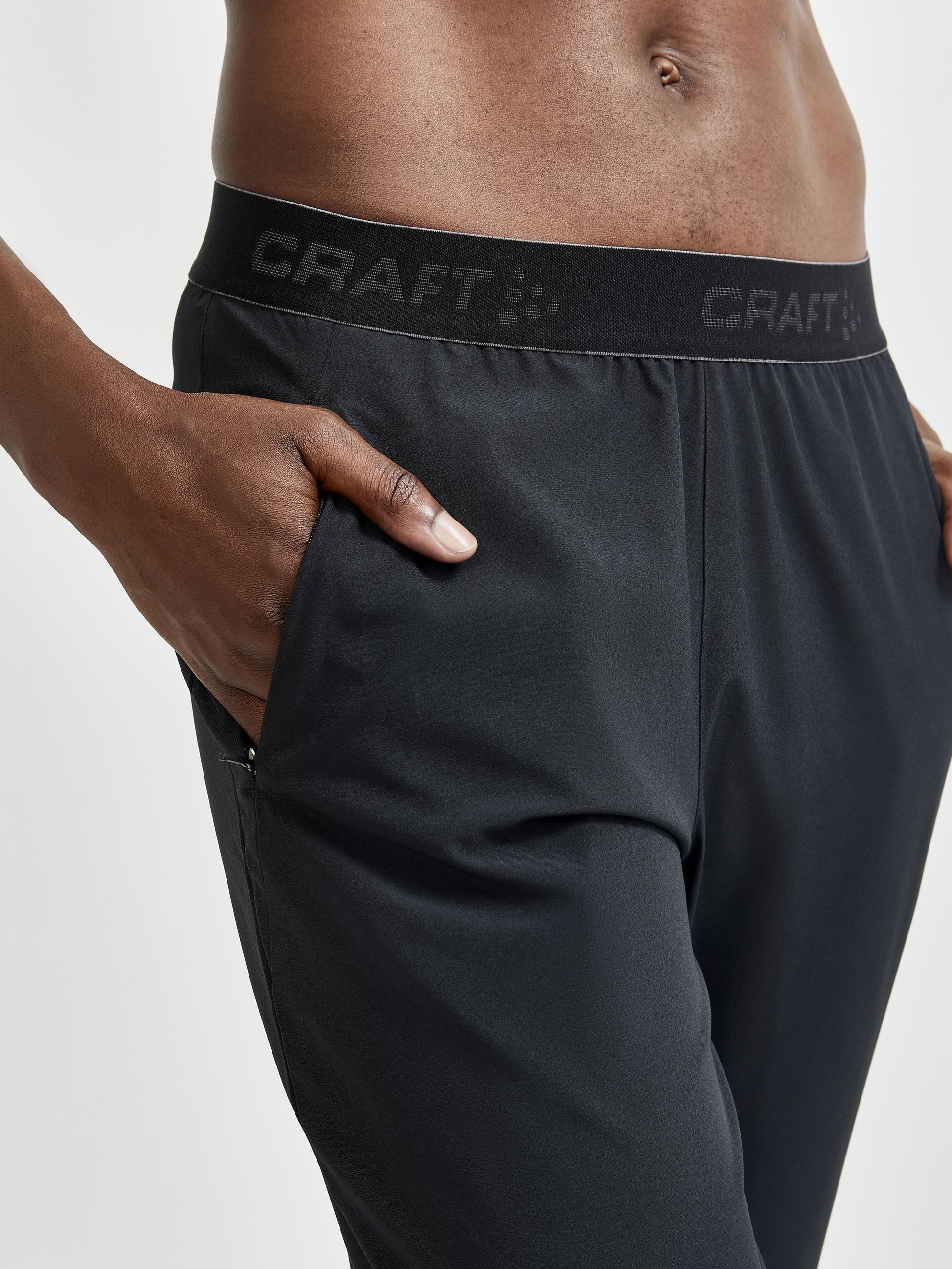 Craft ADV Essence Hardloopbroek Kort Zwart Heren Craft ADV Essence Hardloopbroek Kort Zwart Heren