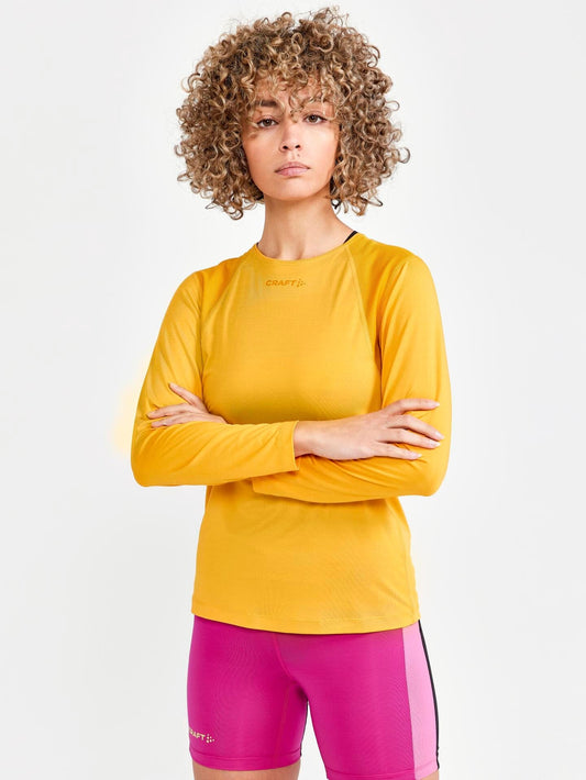 WOMEN'S ADV ESSENCE LONG SLEEVE TRAINING TEE - CALM Craft Sportswear NA