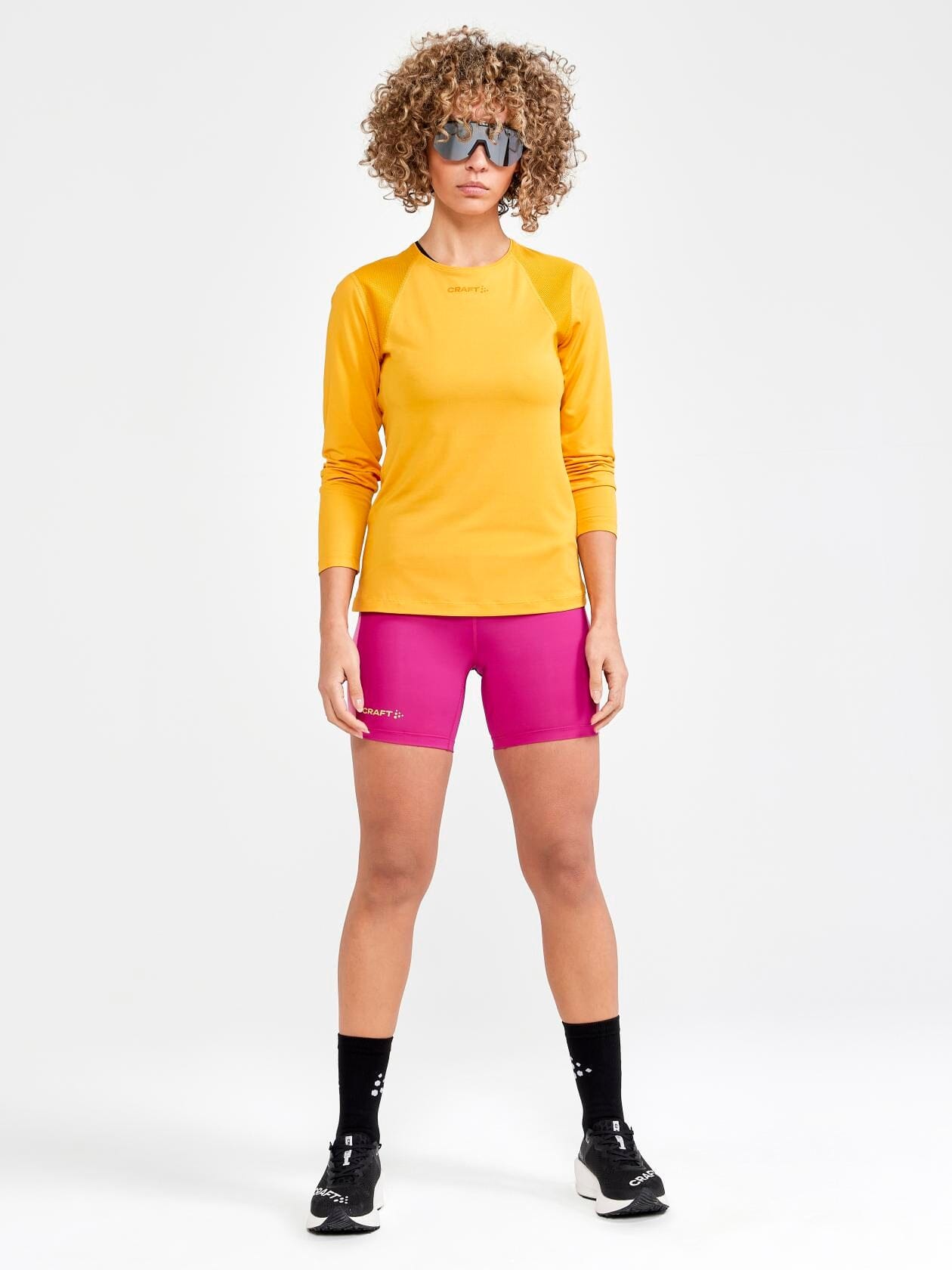 WOMEN'S ADV ESSENCE LONG SLEEVE TRAINING TEE - CALM Craft Sportswear NA