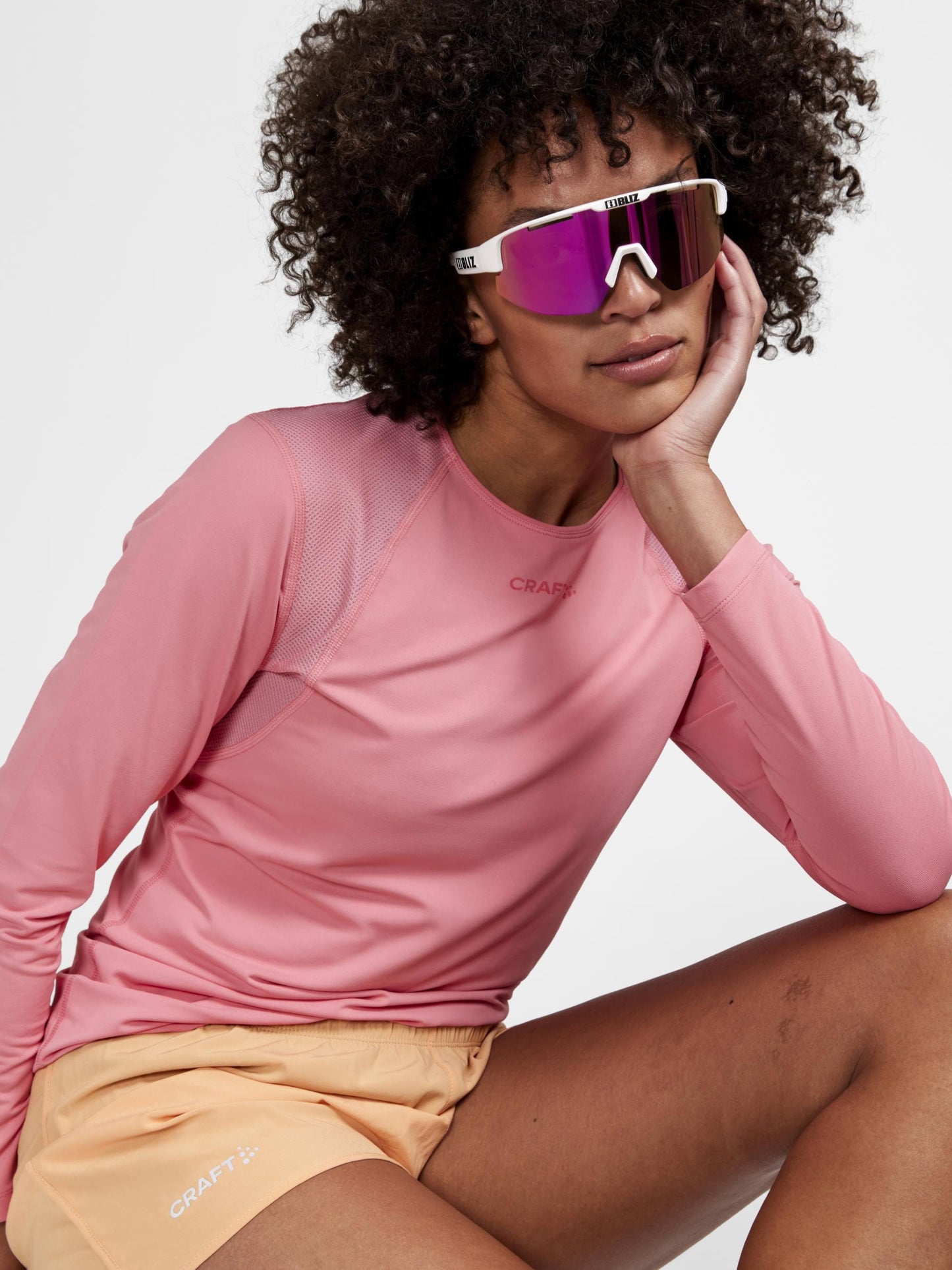 WOMEN'S ADV ESSENCE LONG SLEEVE TRAINING TEE - ARROSA Craft Sportswear NA