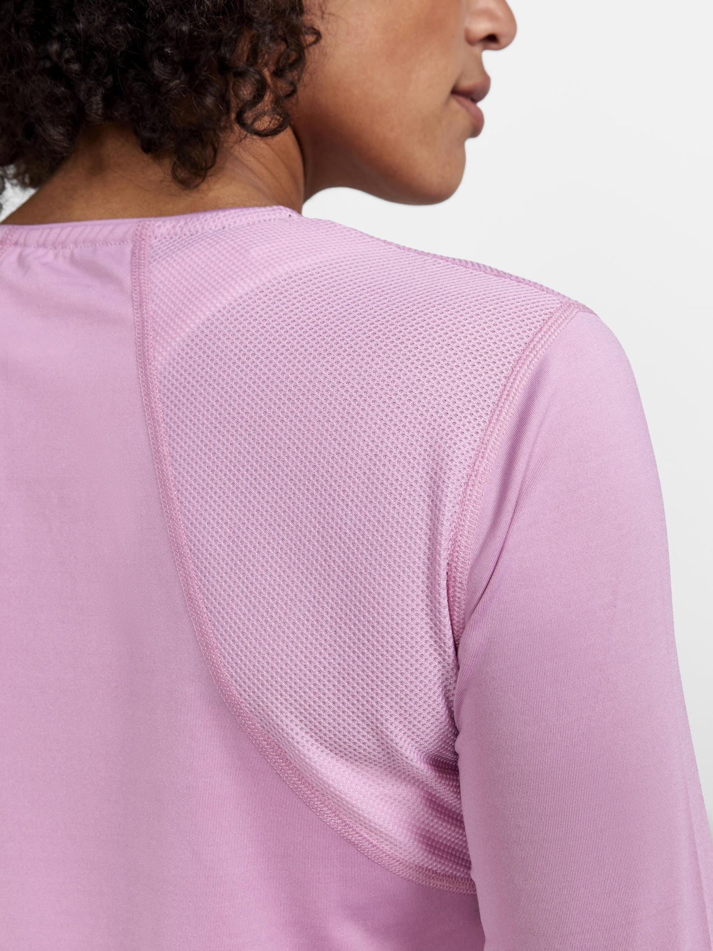 WOMEN'S ADV ESSENCE LONG SLEEVE TRAINING TEE - DAWN Craft Sportswear NA