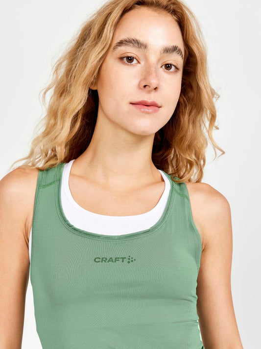 WOMEN'S ADV ESSENCE TRAINING SINGLET Craft Sportswear NA