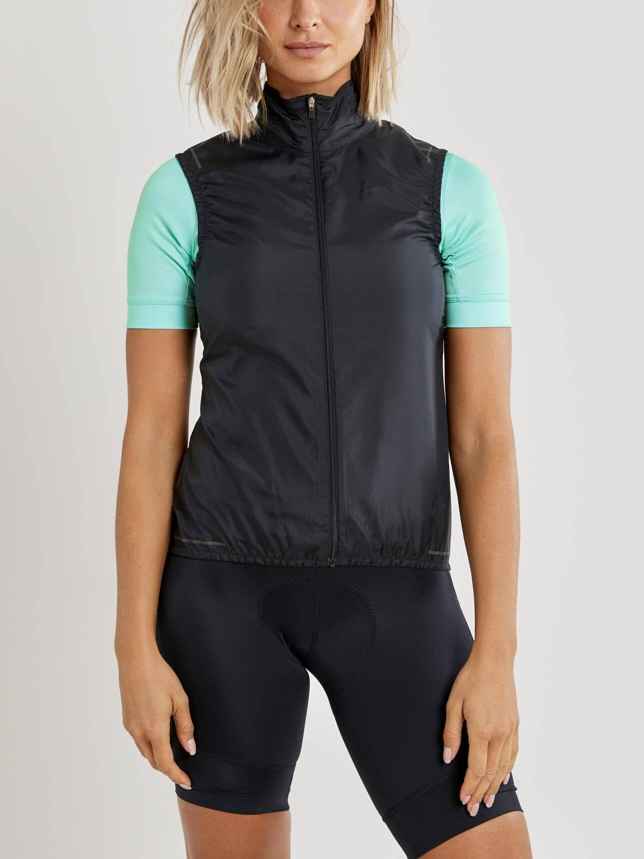 WOMEN'S ESSENCE LIGHT WIND CYCLING VEST - Black Craft Sportswear NA