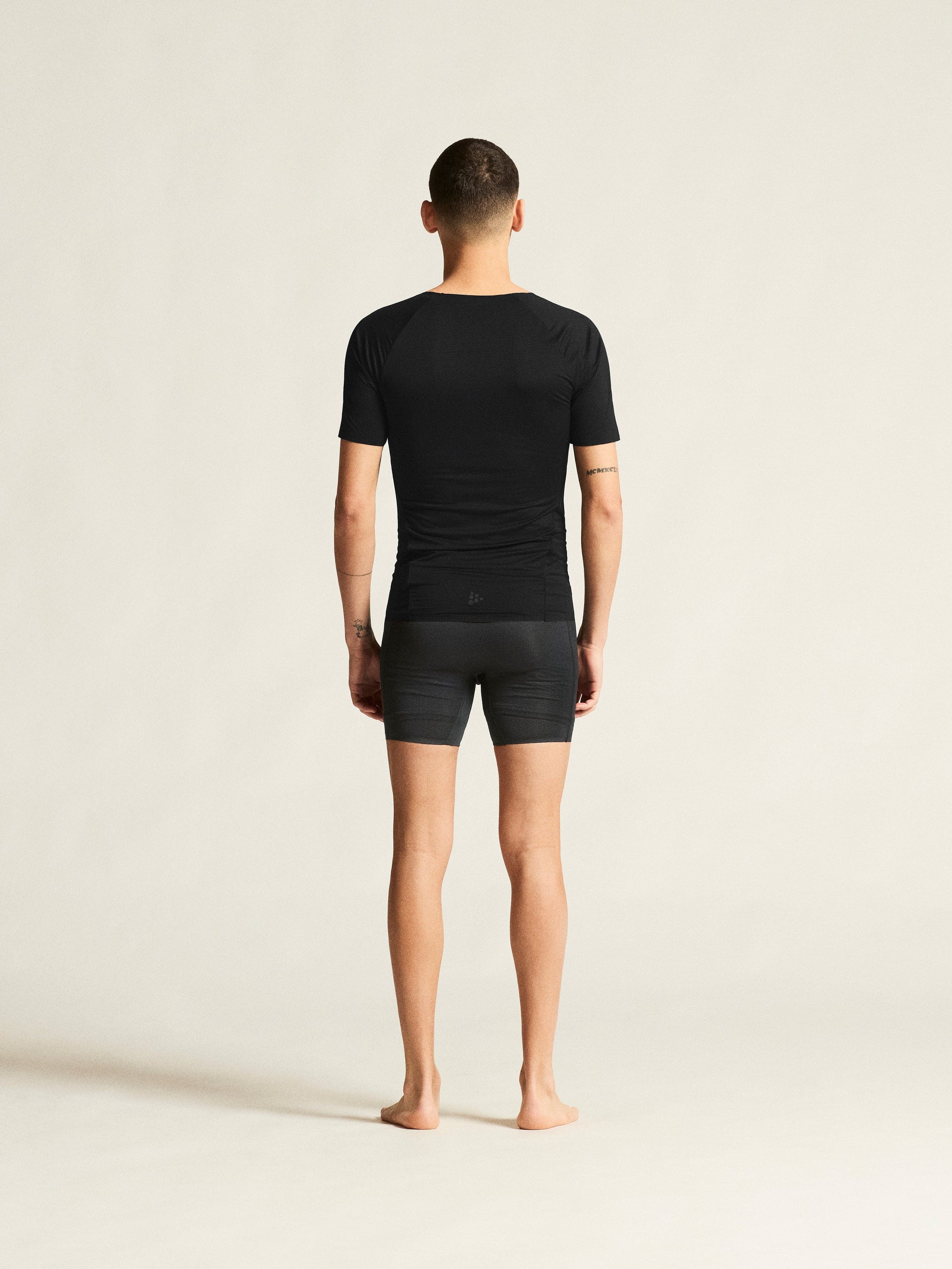Men's Active Nanoweight SS - Black/Black Craft Sportswear NA