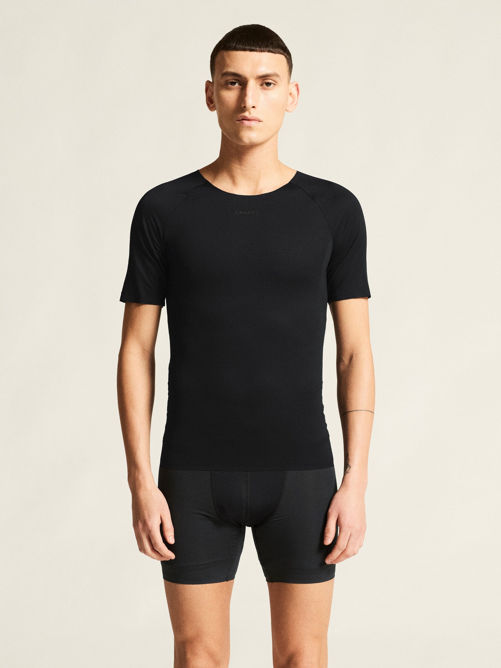 Men's Active Nanoweight SS - Black/Black Craft Sportswear NA