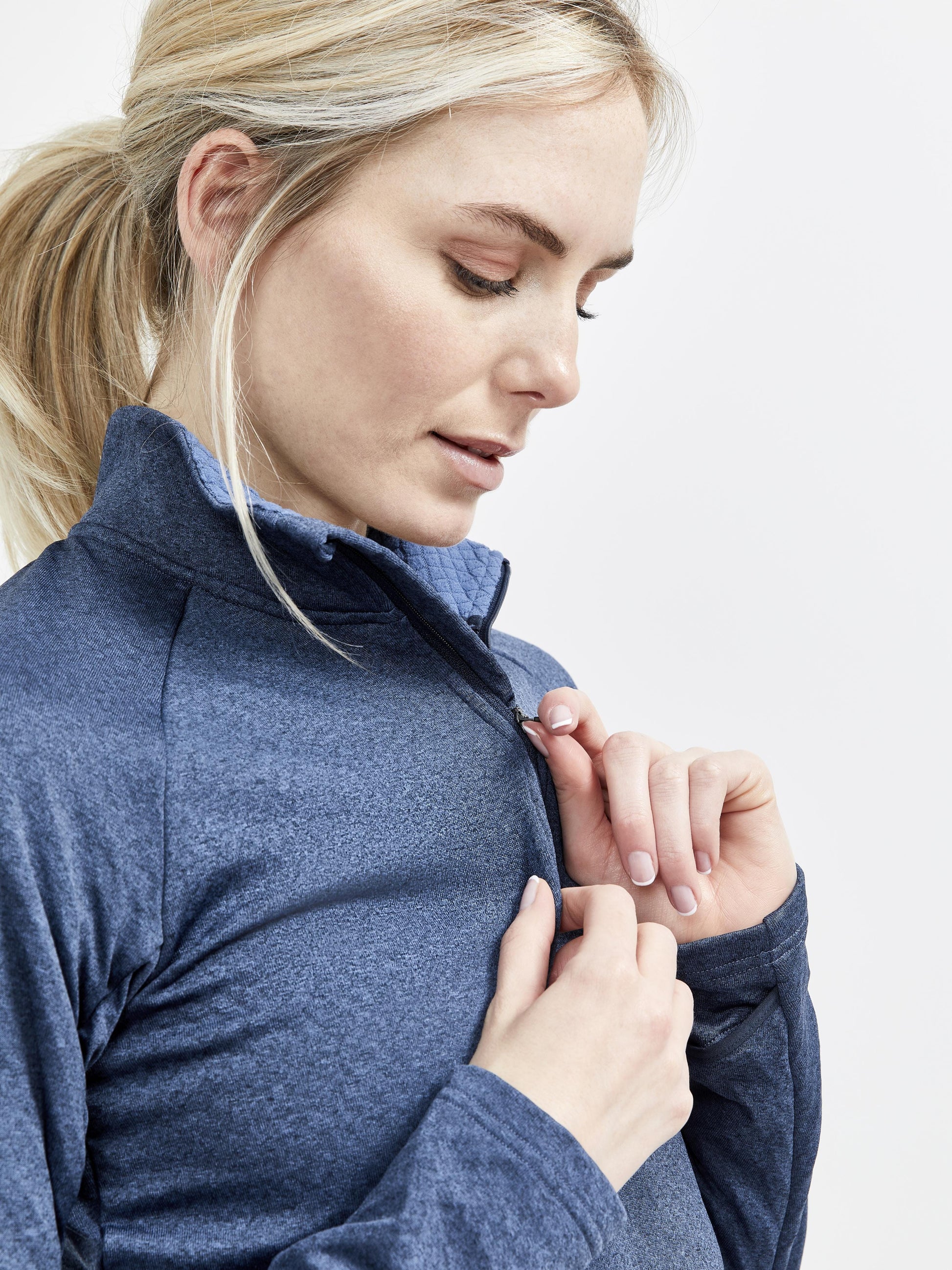 WOMEN'S CORE TRIM THERMAL MIDLAYER Craft Sportswear NA