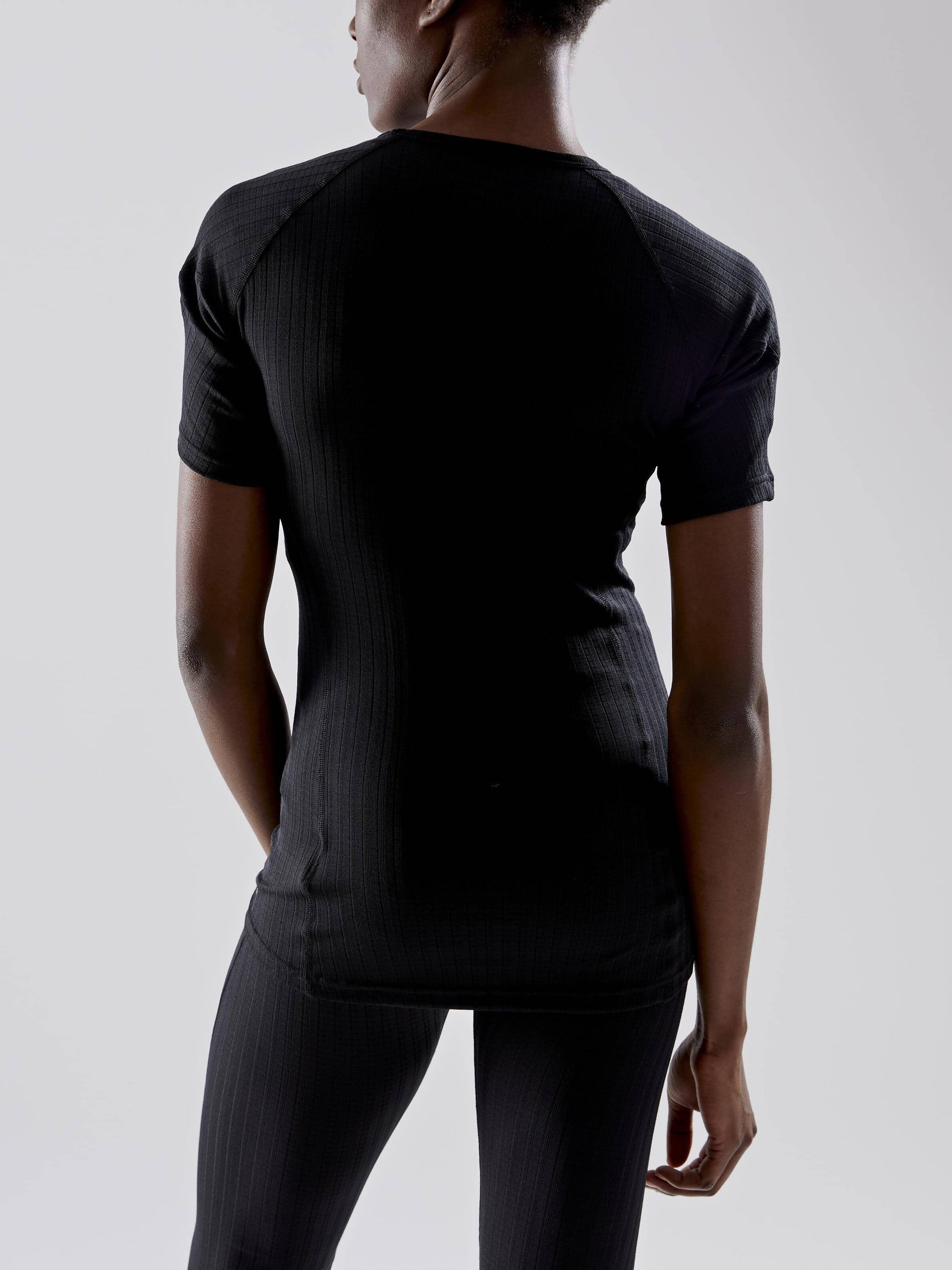 WOMEN'S ACTIVE EXTREME X SHORTSLEEVE BASELAYER Craft Sportswear NA