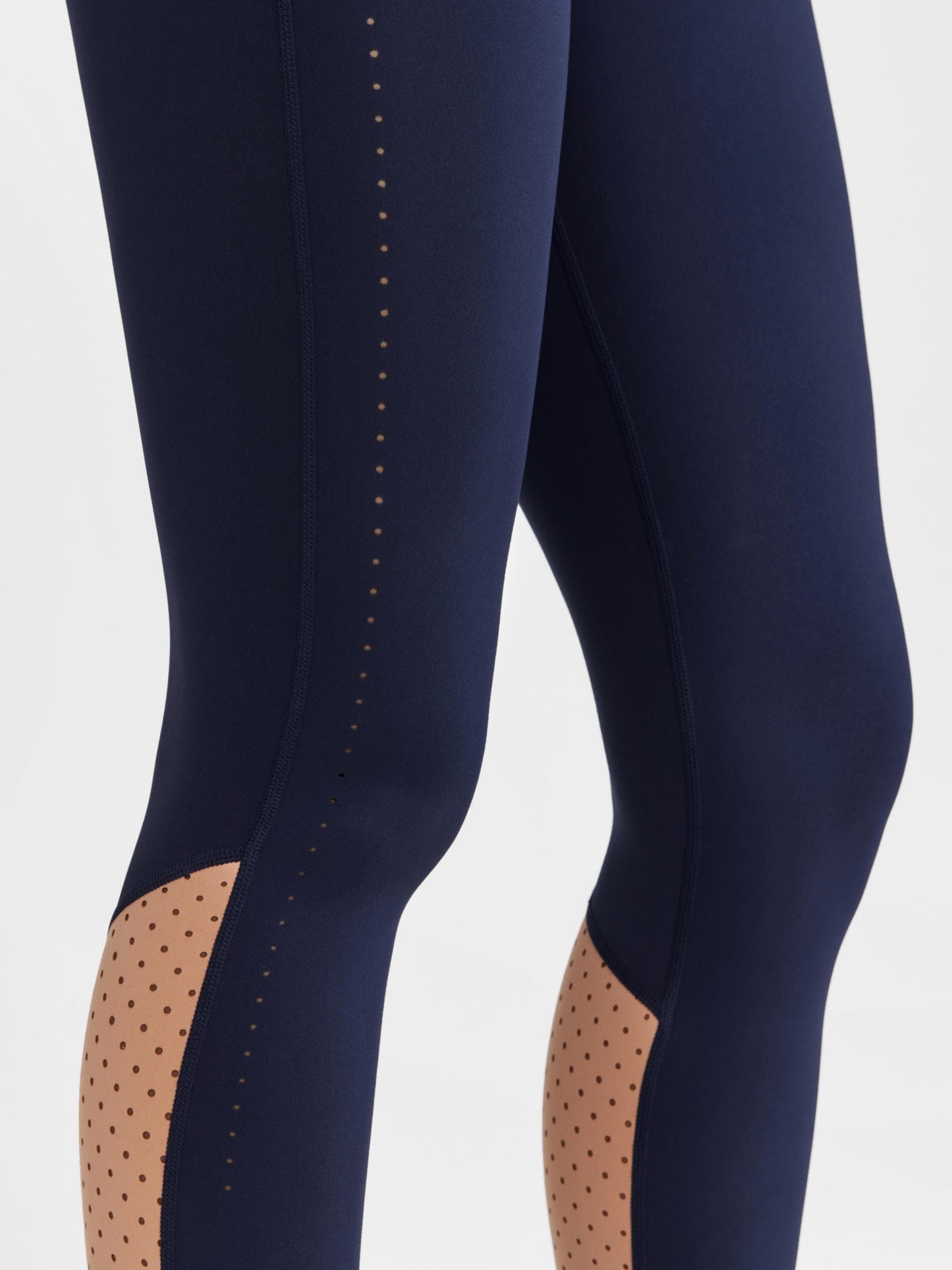 WOMEN'S ADV CHARGE PERFORATED TIGHTS Craft Sportswear NA