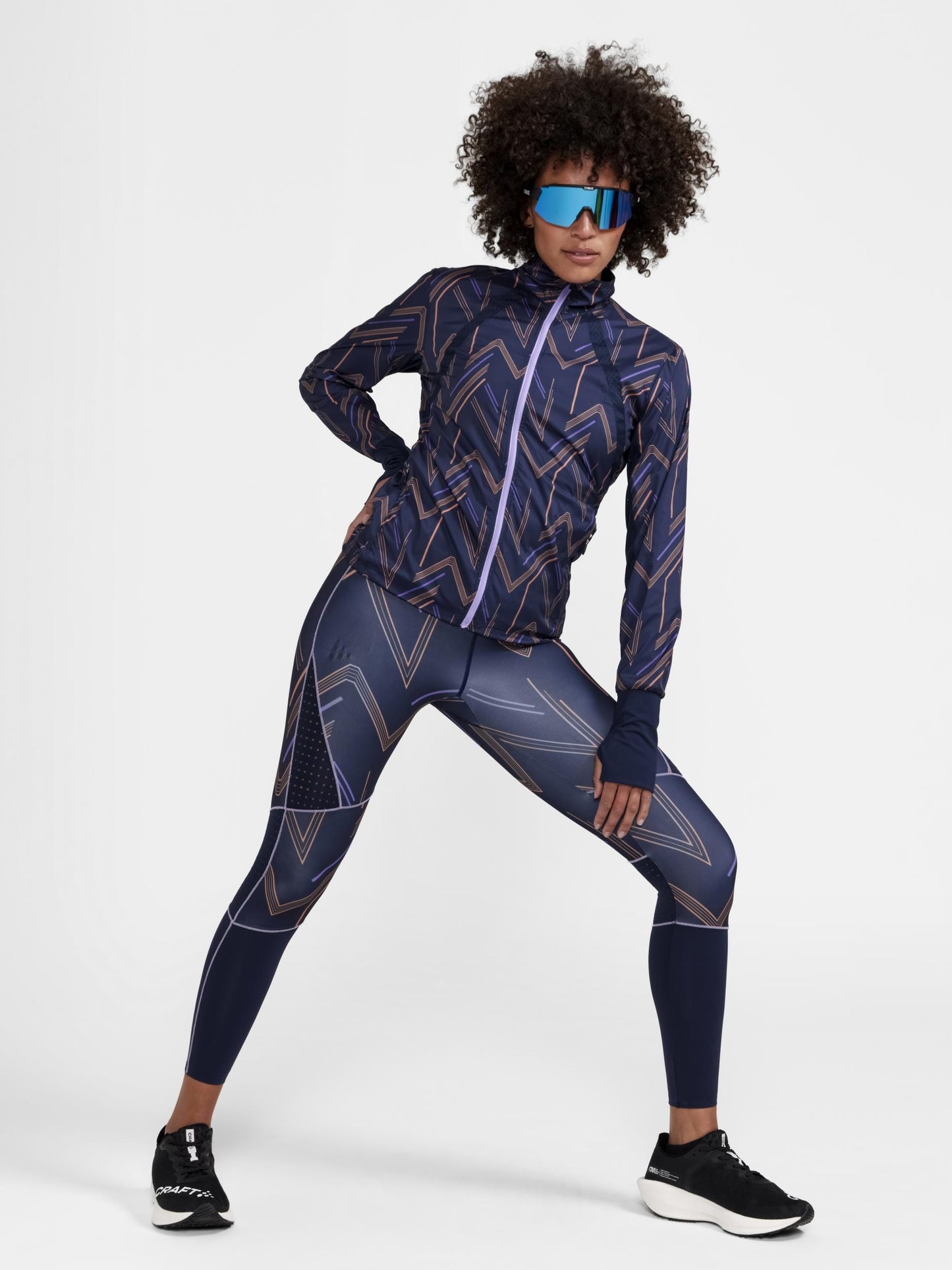 WOMEN'S ADV ESSENCE WIND JACKET Craft Sportswear NA