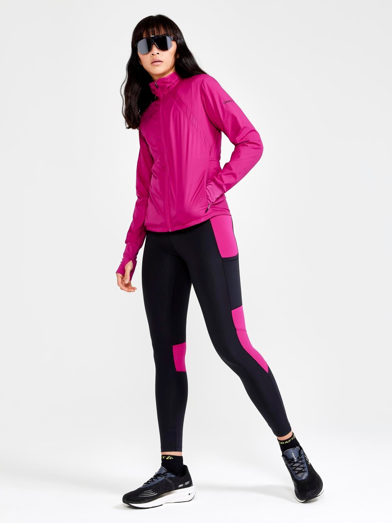 WOMEN'S ADV ESSENCE WIND JACKET Craft Sportswear NA