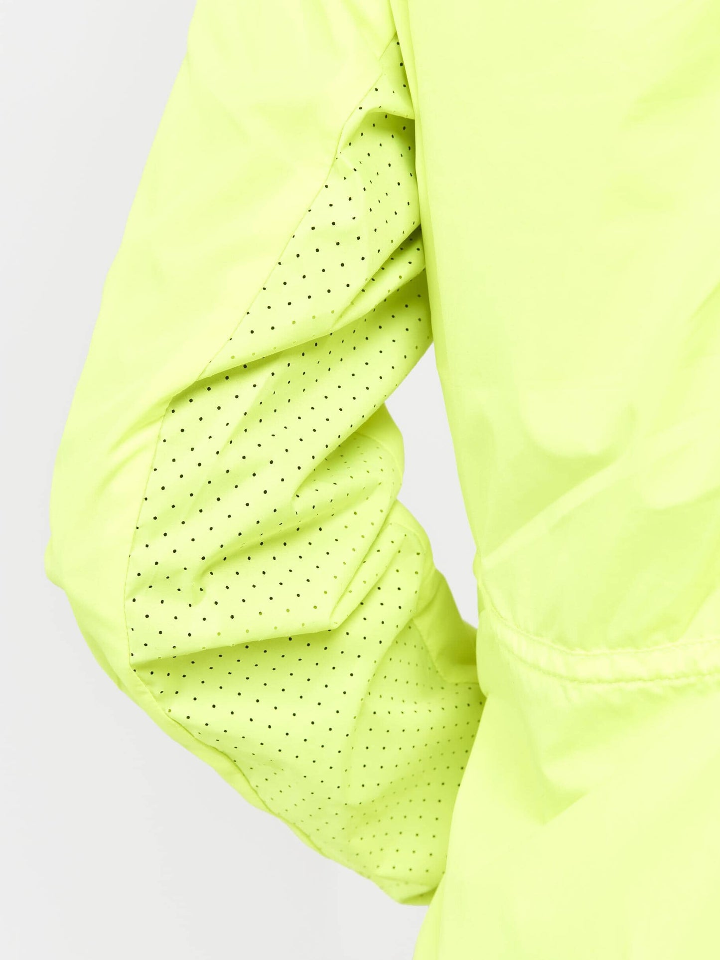 WOMEN'S ADV ESSENCE WIND JACKET Craft Sportswear NA