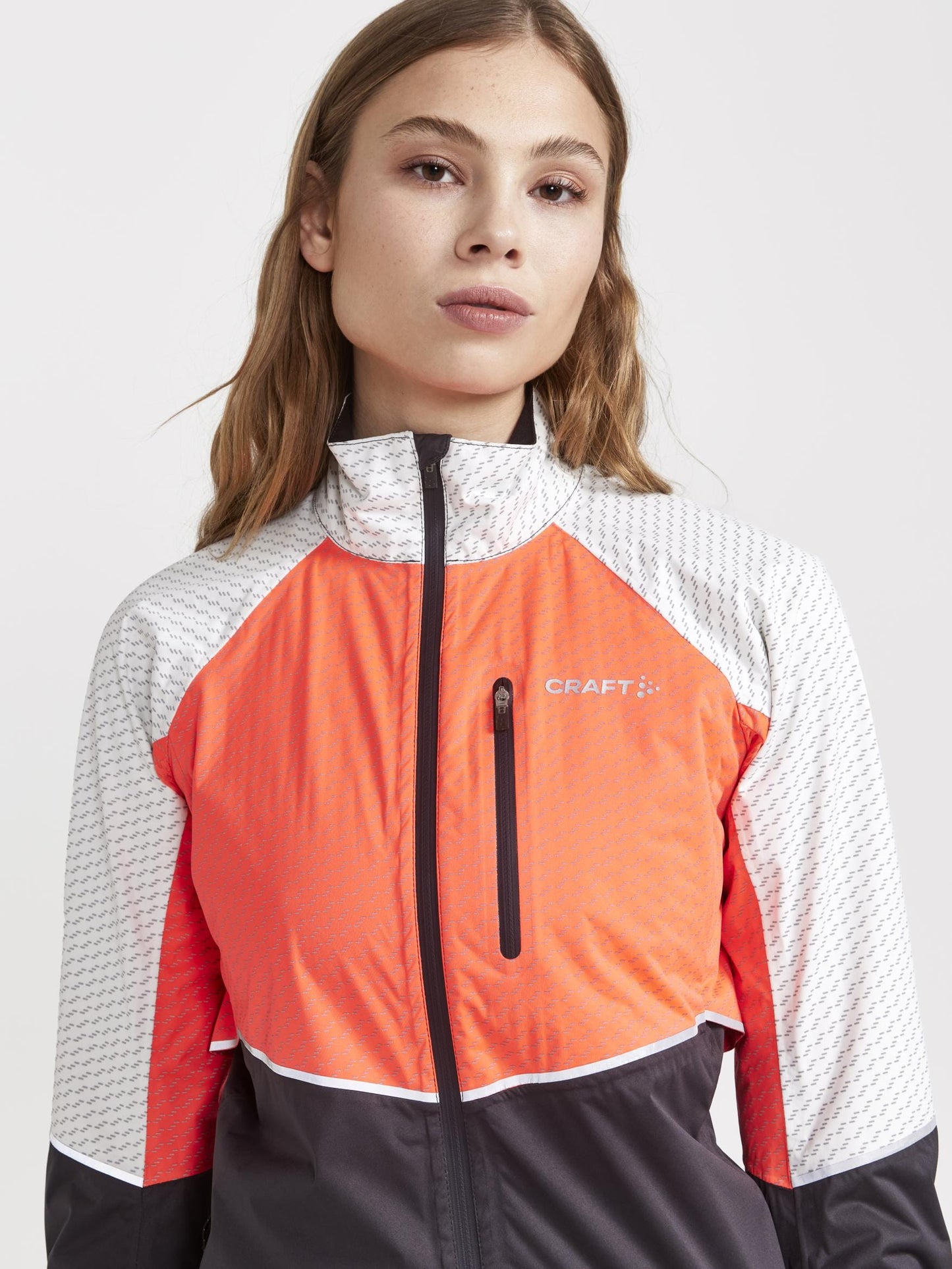WOMEN'S ADV HYDRO LUMEN CYCLING JACKET Craft Sportswear NA