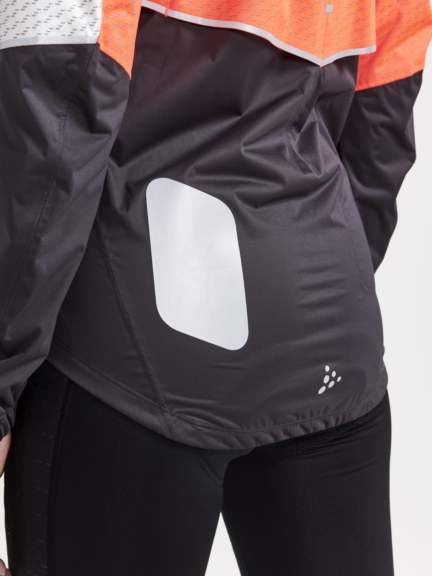 WOMEN'S ADV HYDRO LUMEN CYCLING JACKET Craft Sportswear NA