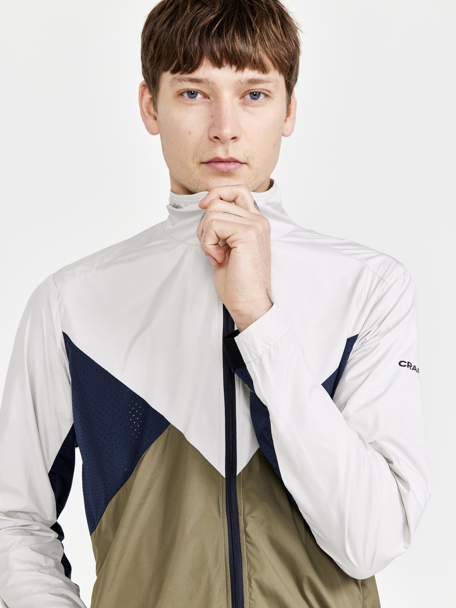 MEN'S ADV ESSENCE WIND JACKET - ASH-RIFT Craft Sportswear NA