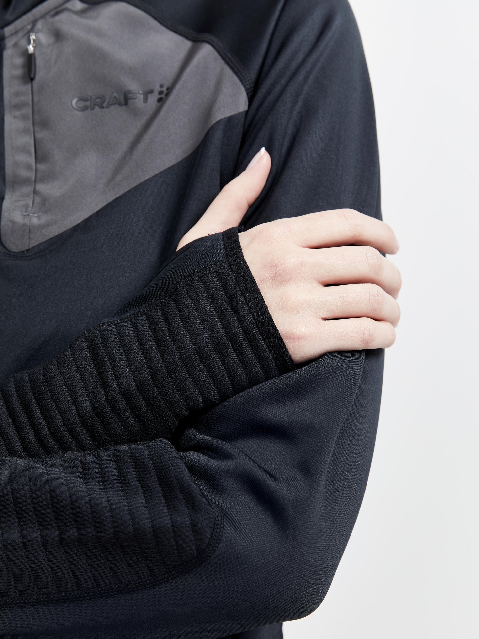 Women's ADV Tech Fleece Thermal Midlayer - Black Craft Sportswear NA