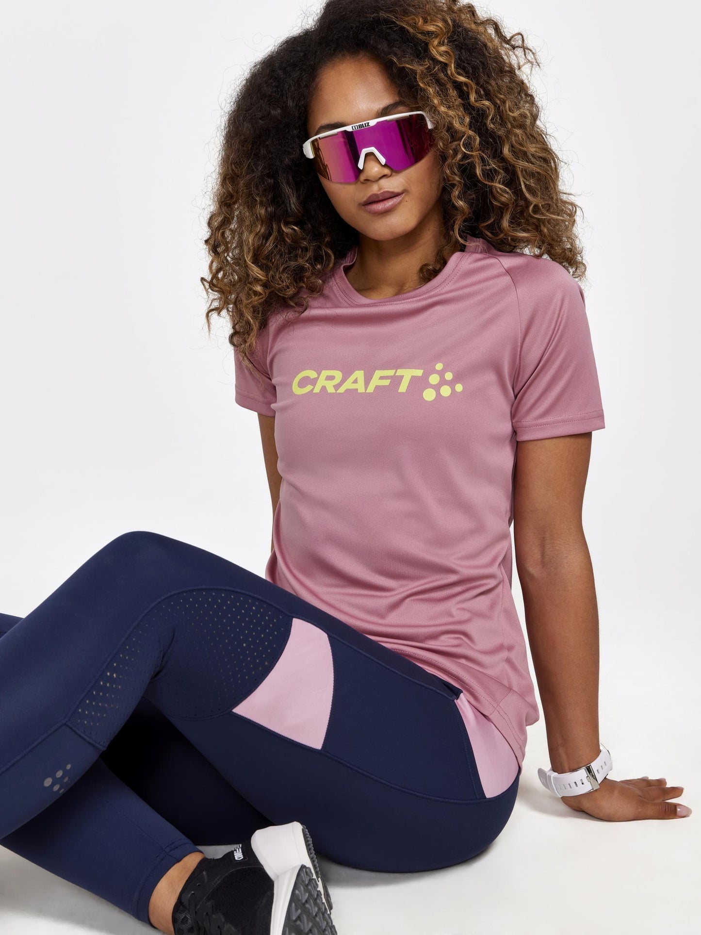 WOMEN'S ADV ESSENCE TRAINING TIGHTS 2 - BLAZE-DAWN Craft Sportswear NA