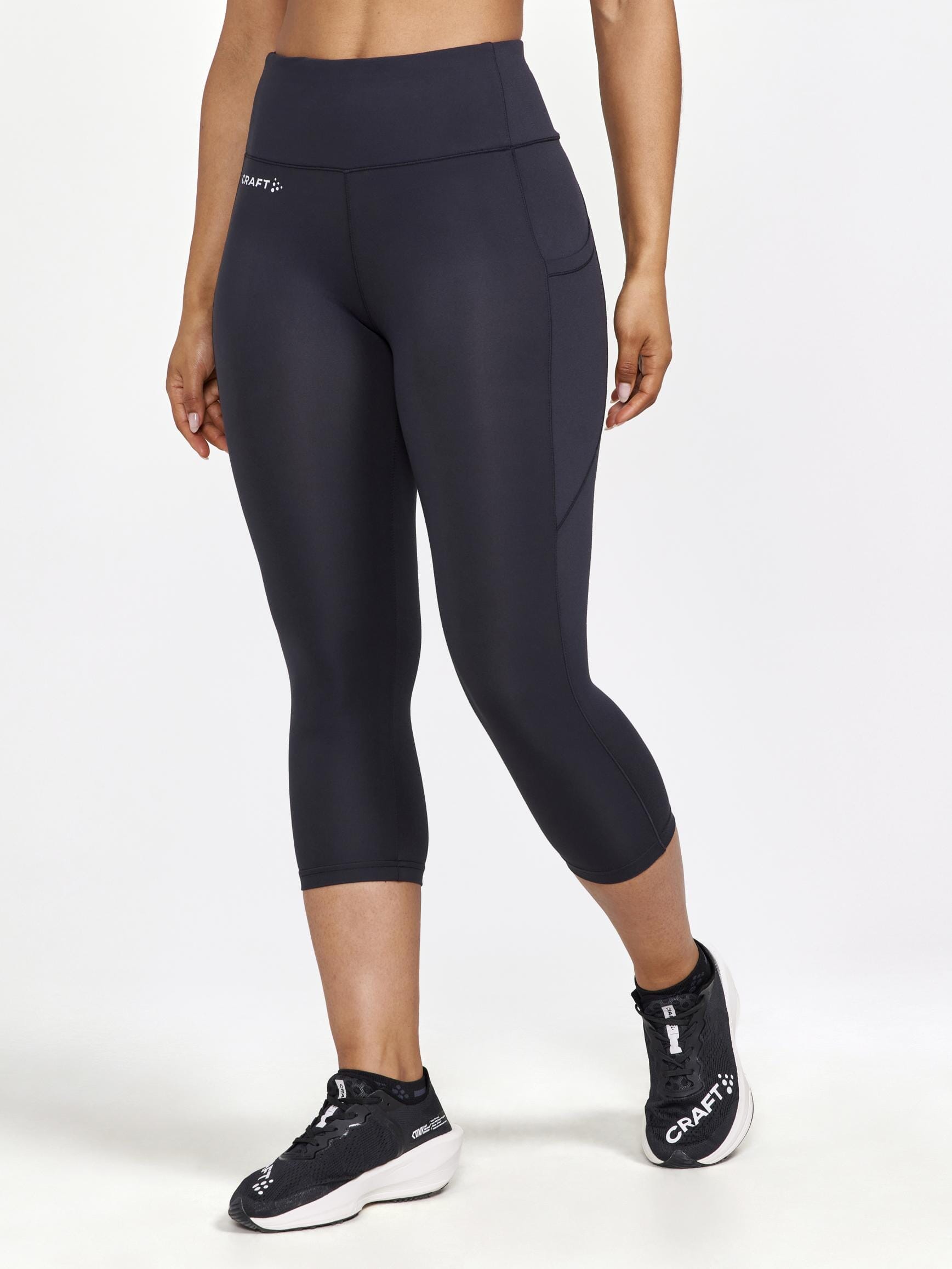 Women's ADV Essence Capri Training Tights 2 - Black Craft Sportswear NA