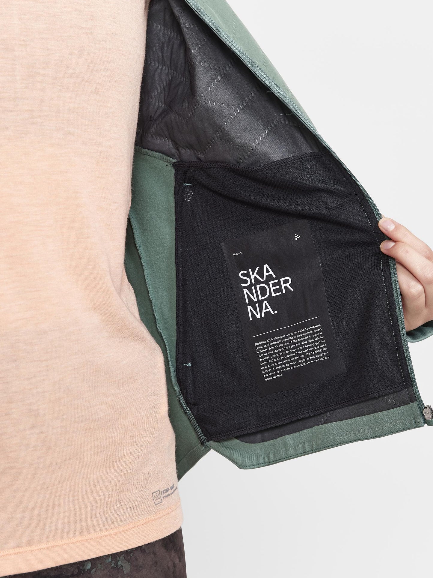 WOMENS ADV SUBZ RUNNING JACKET 3 - THYME Craft Sportswear NA