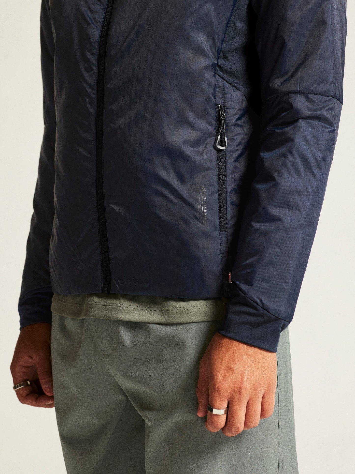 MEN'S ADV EXPLORE LIGHTWEIGHT JACKET - BLAZE Craft Sportswear NA