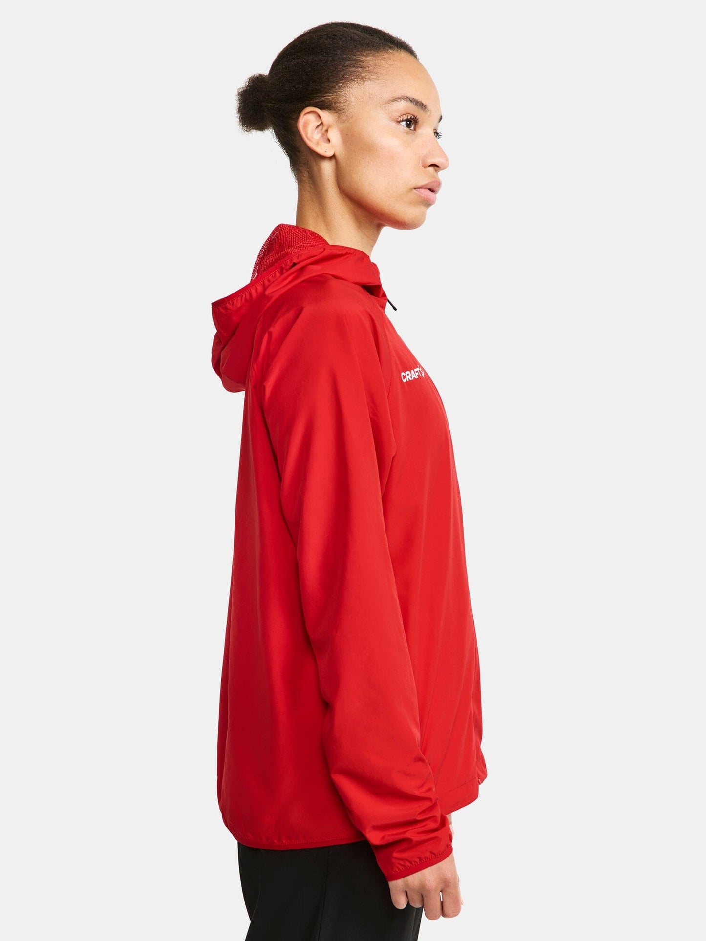 Women's Squad Wind Jacket - Bright Red Women's Jackets and Vests Craft Sportswear NA
