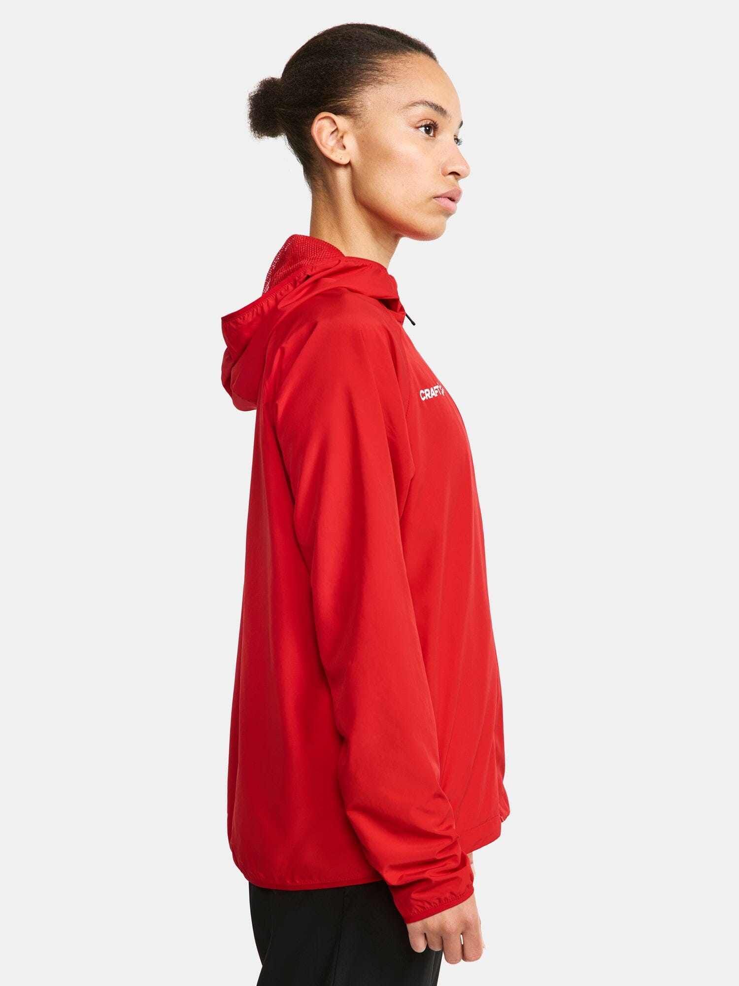 Women's Squad Wind Jacket - Bright Red Women's Jackets and Vests Craft Sportswear NA