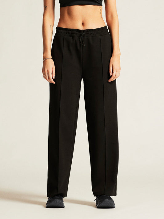 WOMEN'S ADV JOIN WIDE SWEAT PANT - Black Craft Sportswear NA