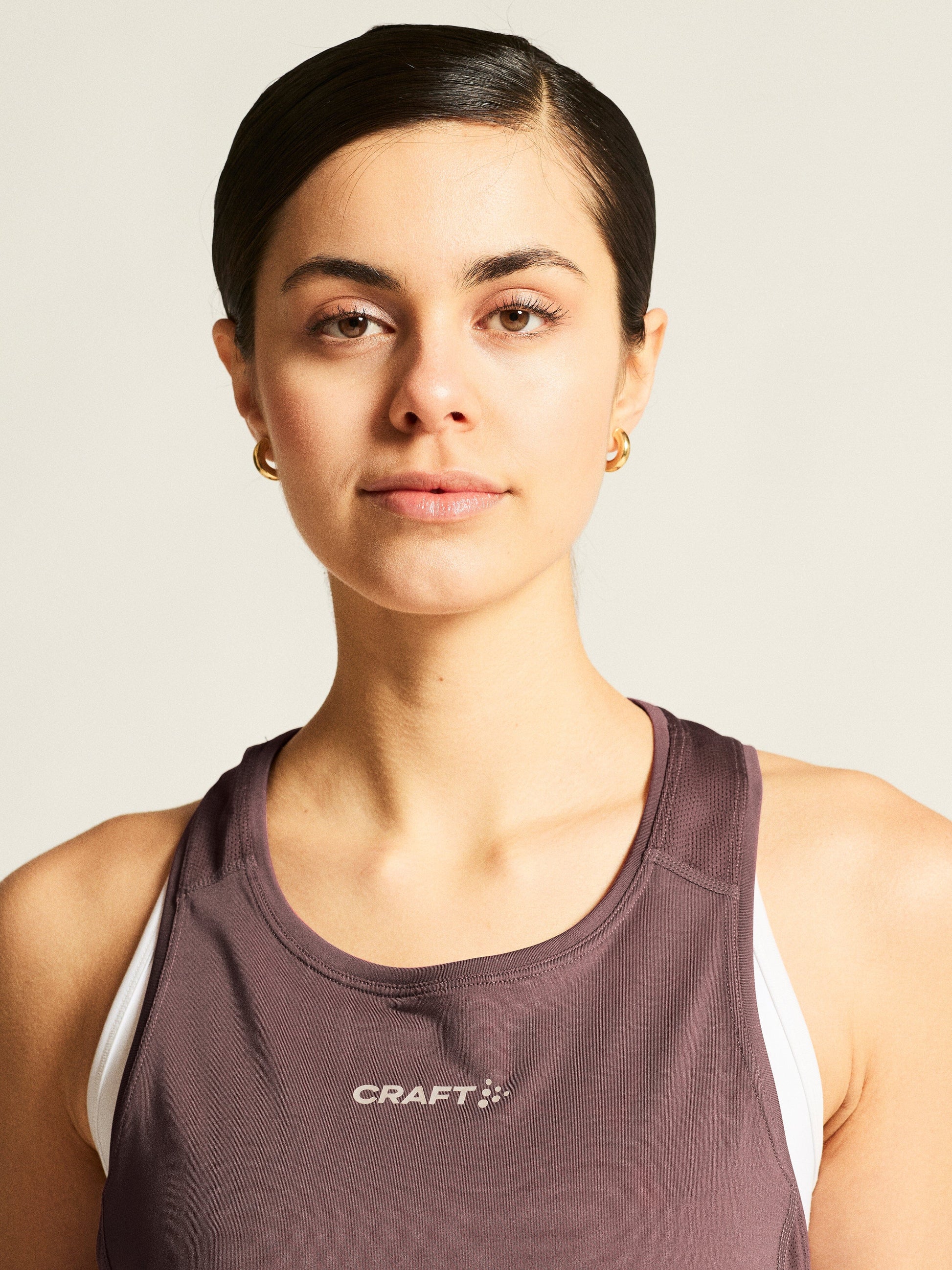 Women's ADV Essence Singlet 2.0 - Flint Women's Tops, T's, and Tanks Craft Sportswear NA