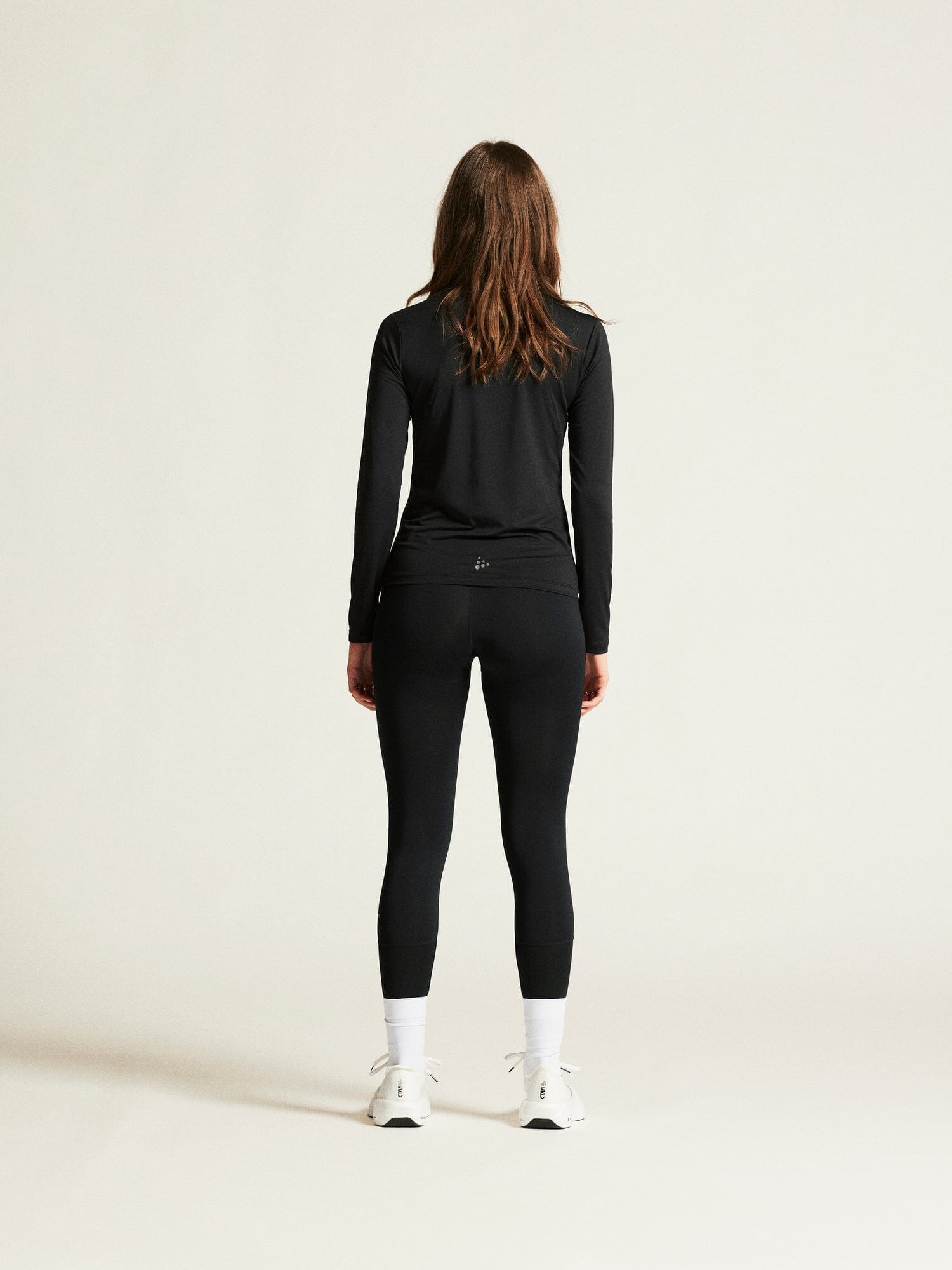 Women's ADV Essence Long Sleeve Tee 2.0 - Black Craft Sportswear NA