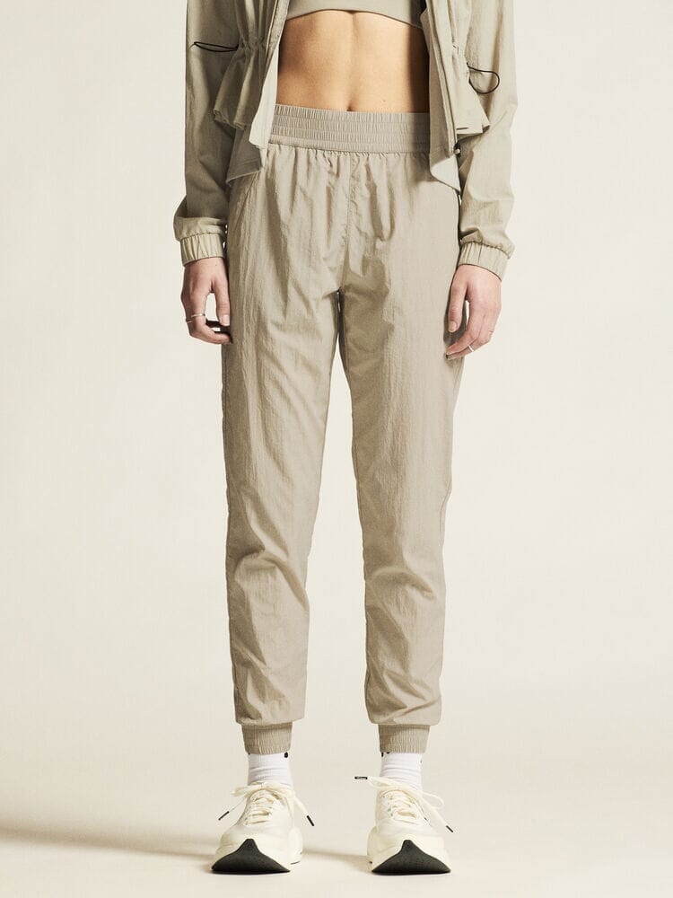 (取寄) クラフト レディース ジョイン ウィンド パンツ Craft women Join Wind Pants Hay Women's Join Windpants - Hay – Craft Sportswear NA