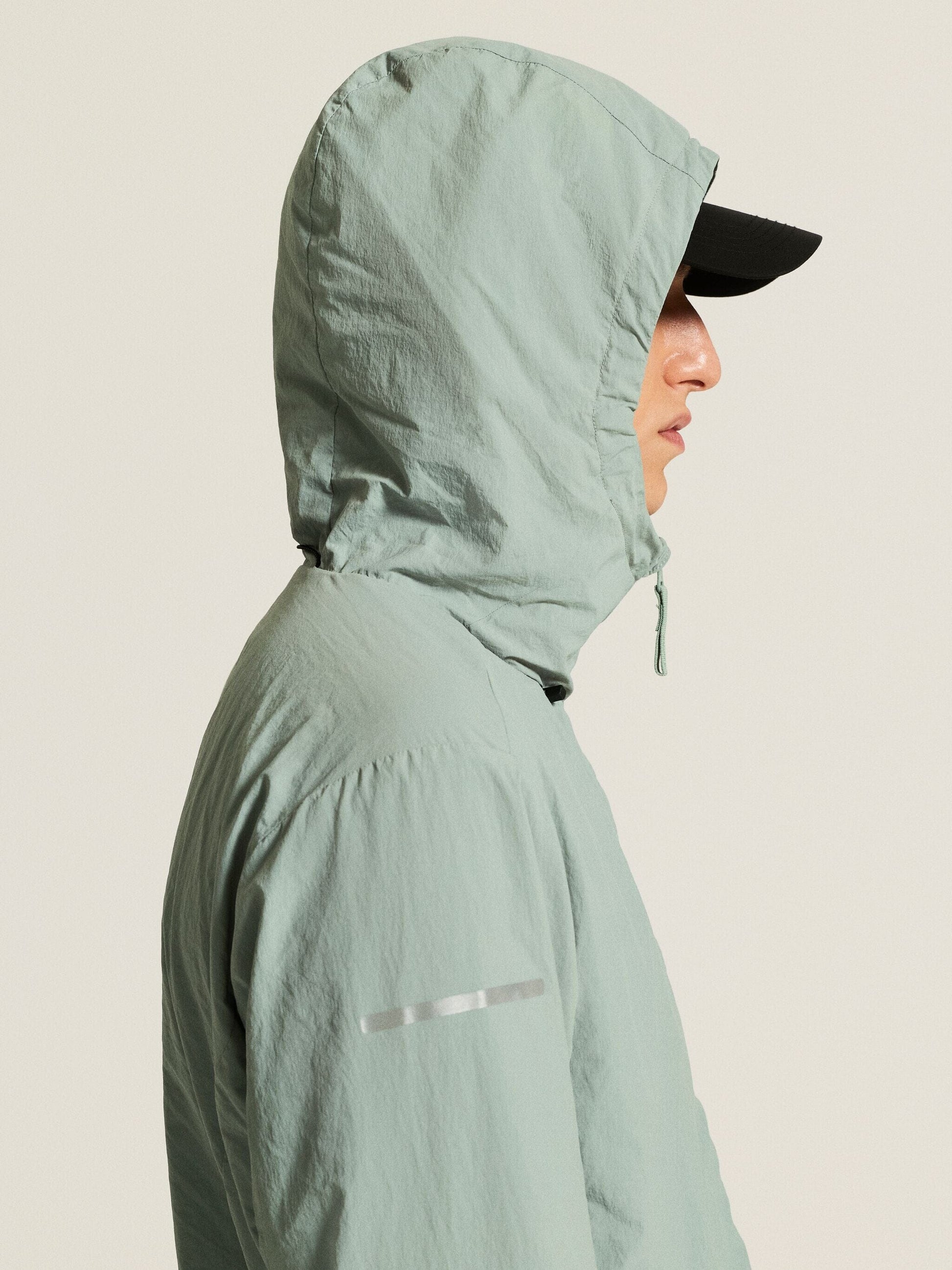 Men's SubZ Light Running Jacket - Pale Leaf Craft Sportswear NA