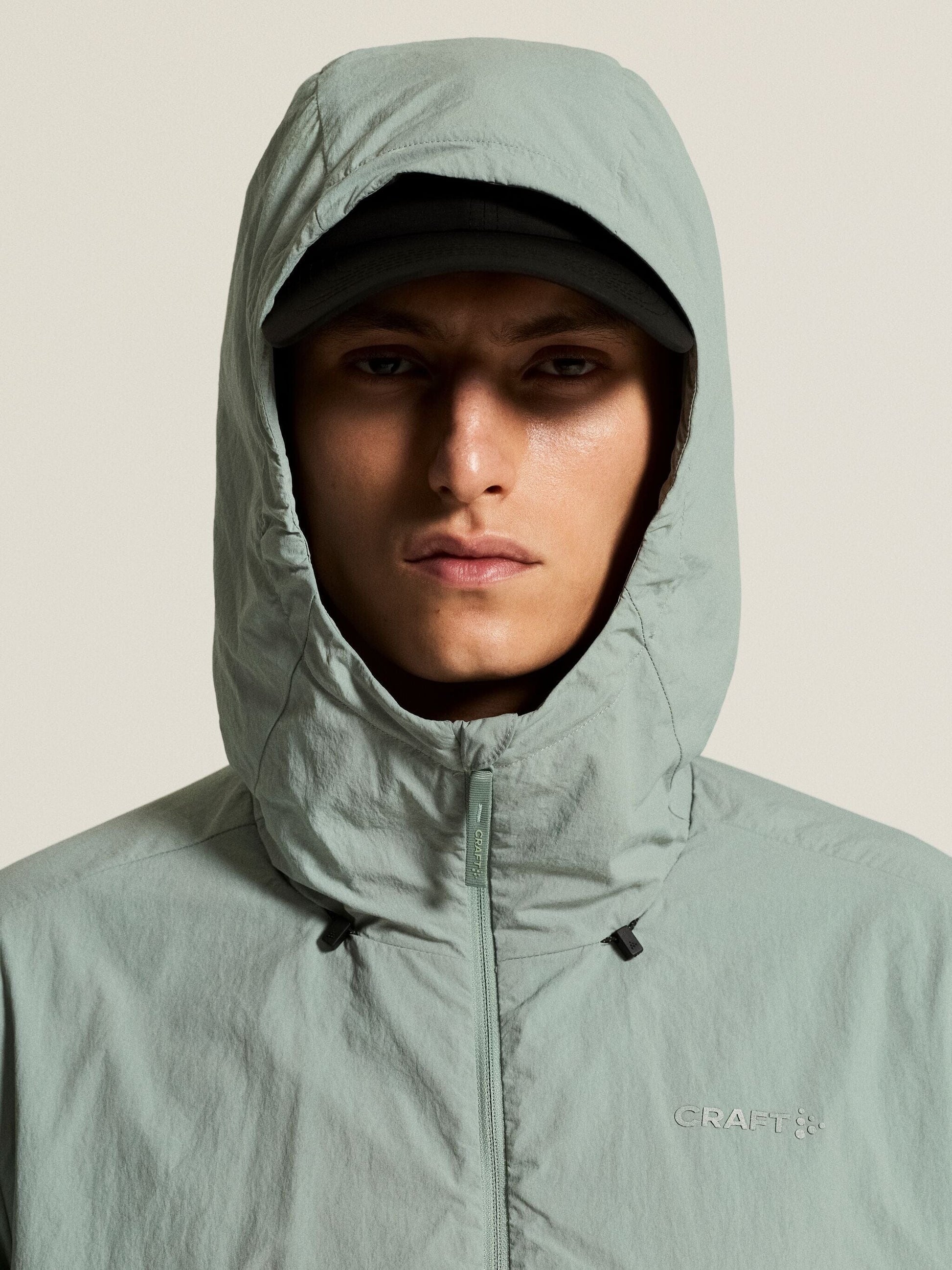 Men's SubZ Light Running Jacket - Pale Leaf Craft Sportswear NA