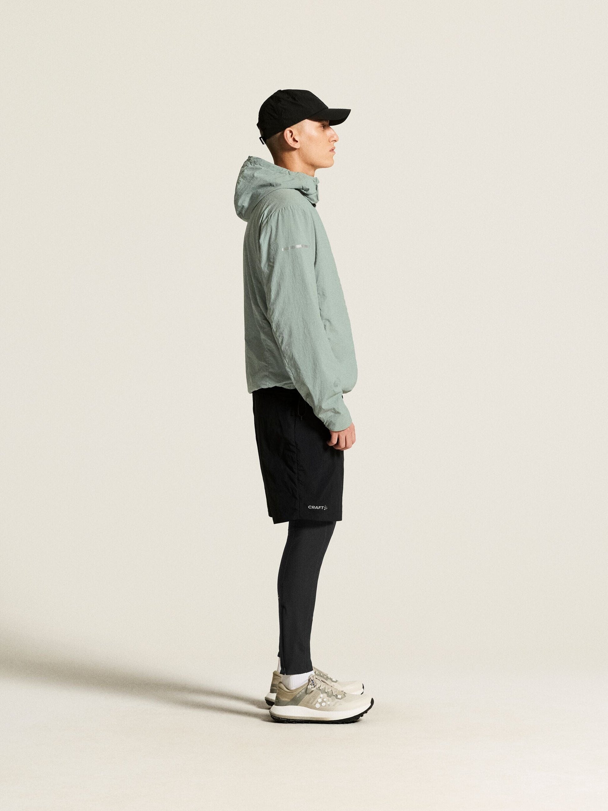 Men's SubZ Light Running Jacket - Pale Leaf Craft Sportswear NA