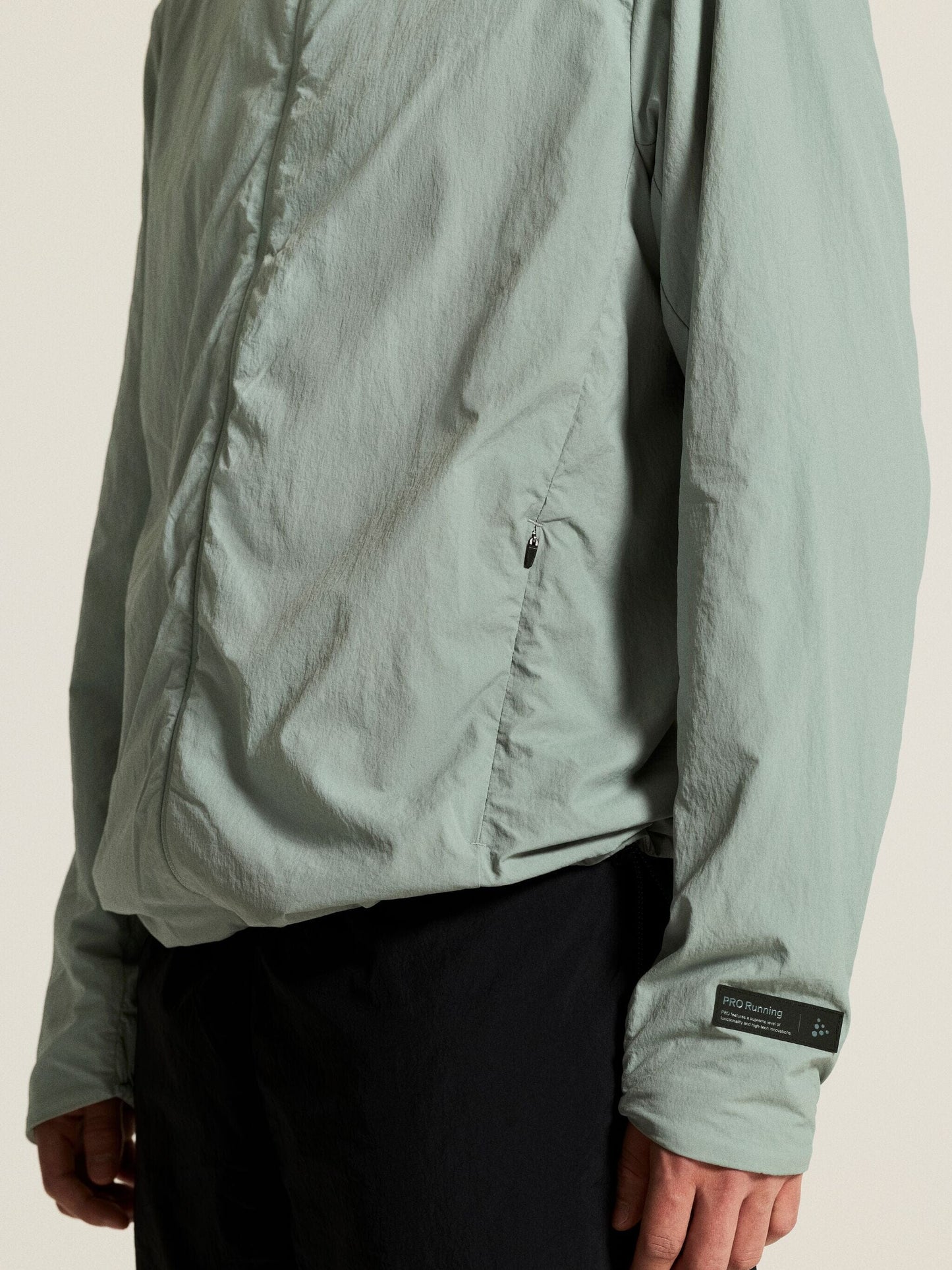 Men's SubZ Light Running Jacket - Pale Leaf Craft Sportswear NA