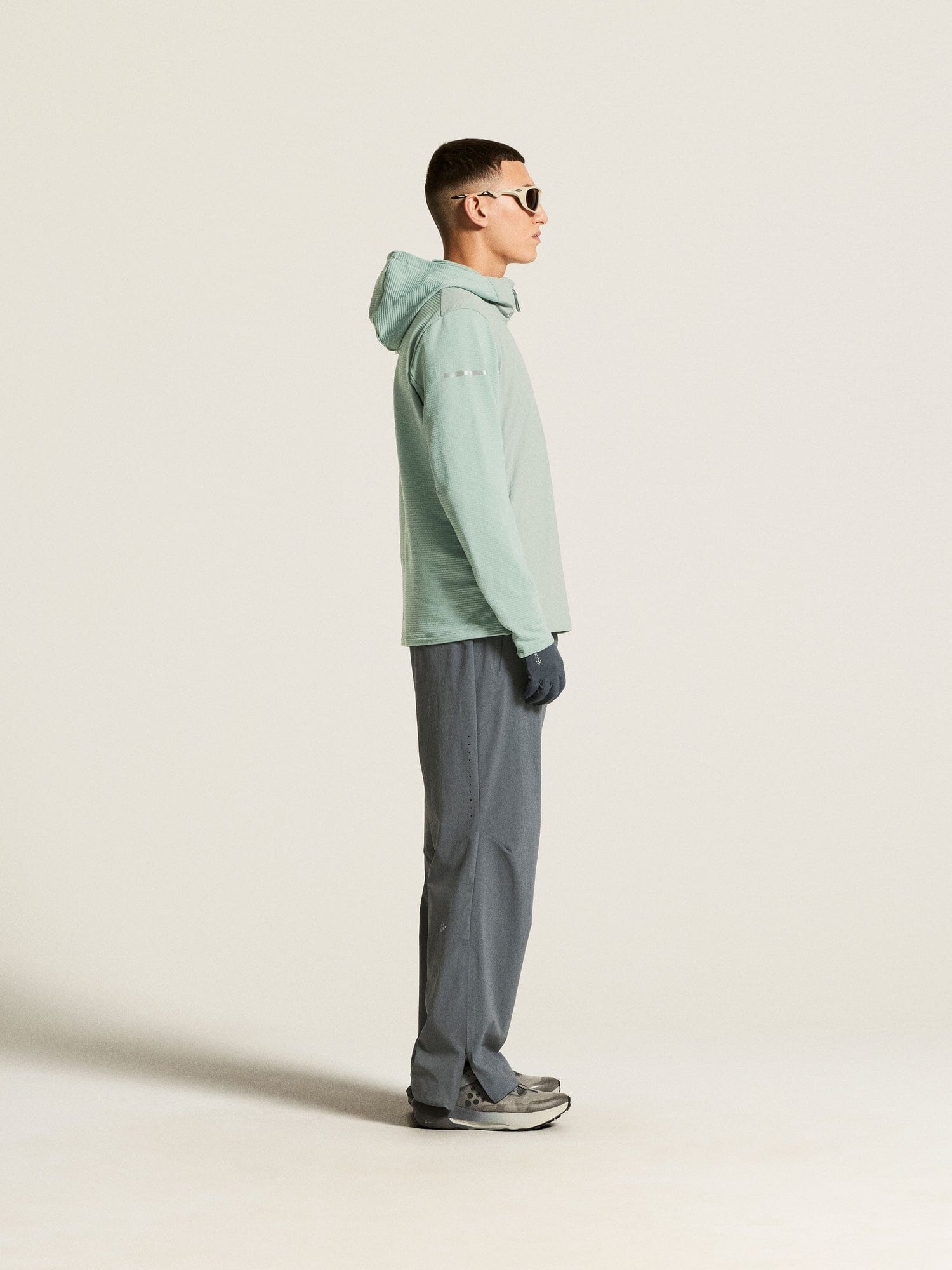 Men's SubZ Light Hood Sweater - Pale Leaf Craft Sportswear NA