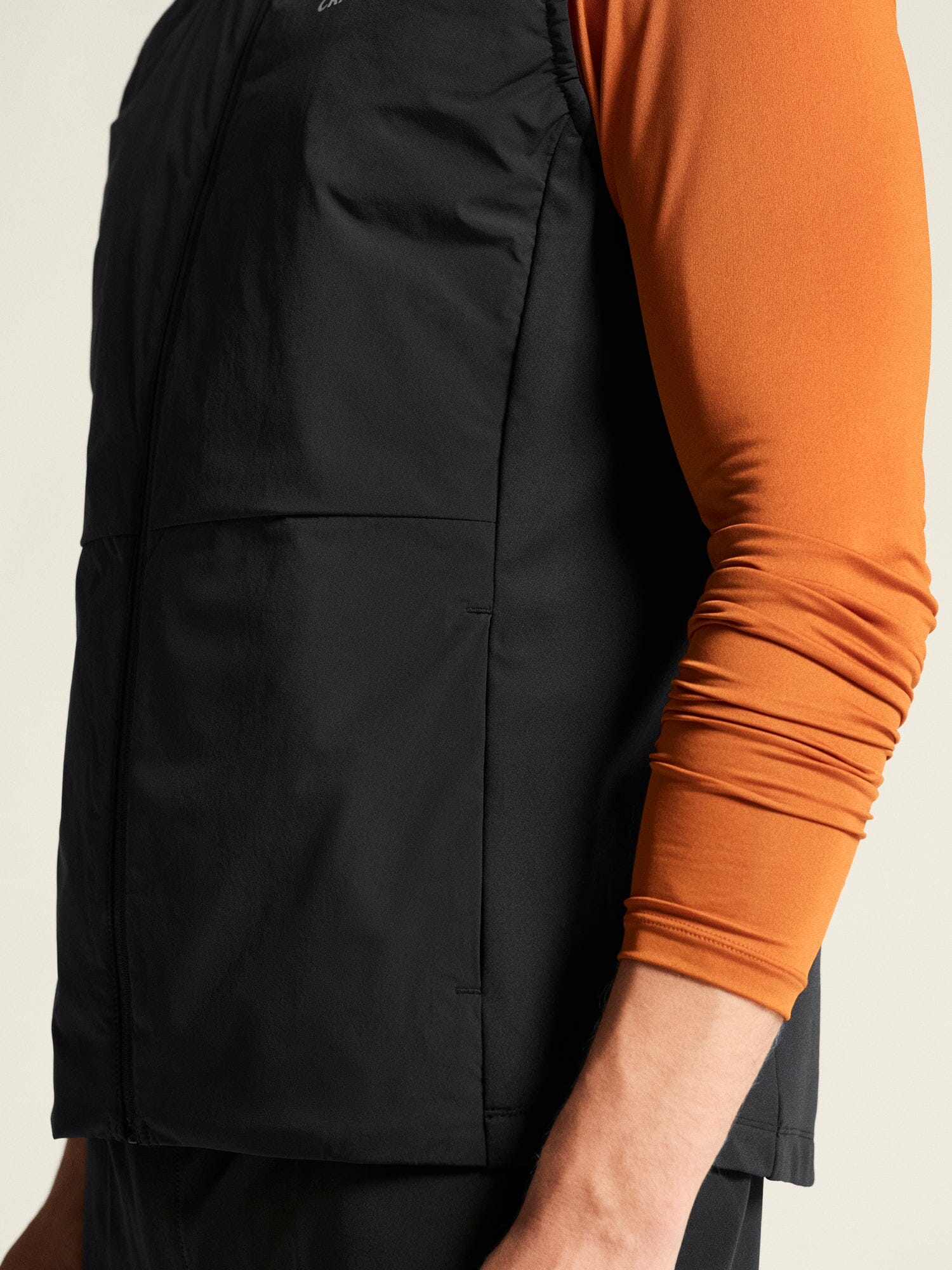 Men's ADV Essence Warm Running Vest 2 - Black Craft Sportswear NA