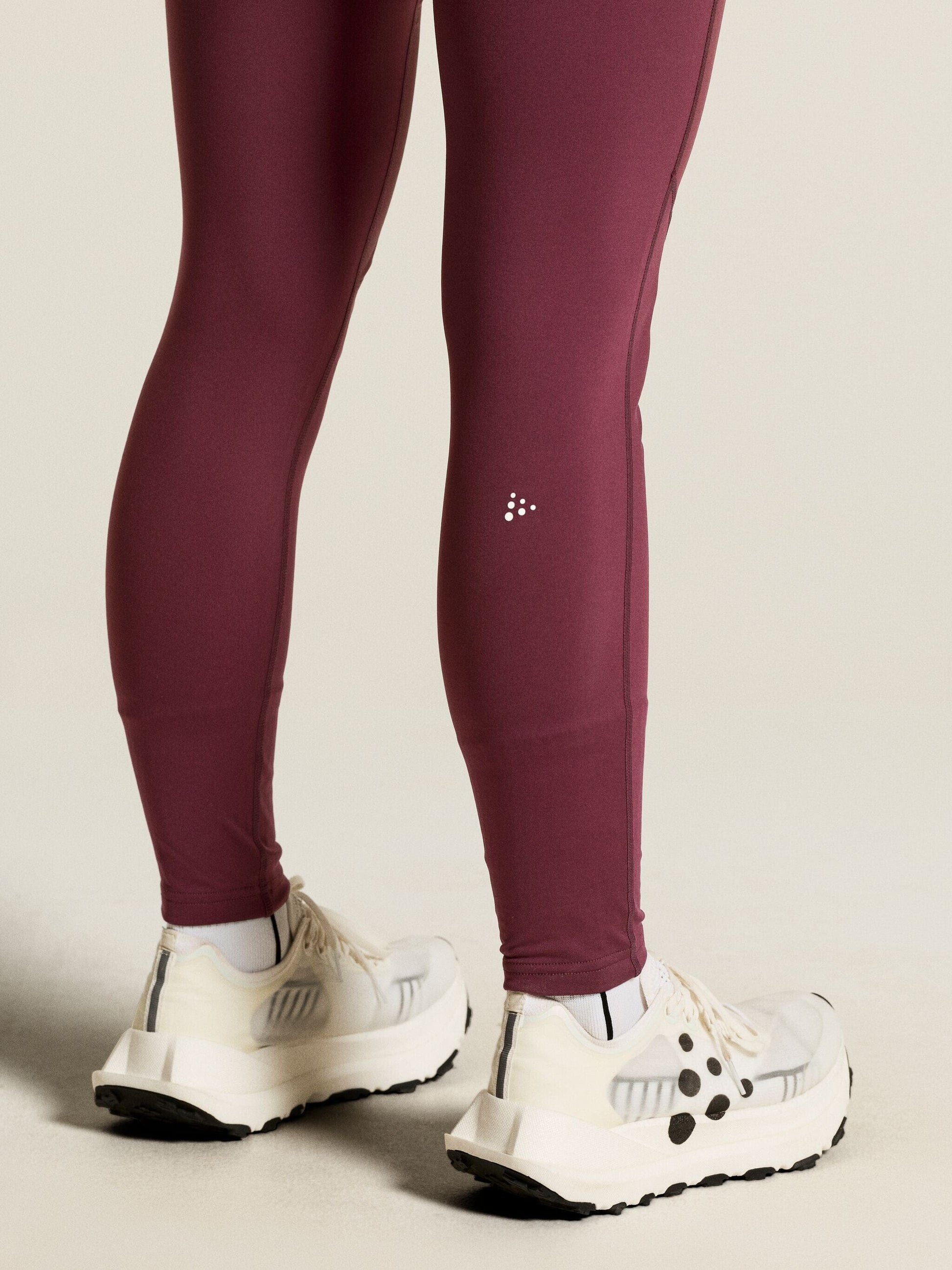 Women's Adv Essence Warm Wind Running Tights 2 - DK Fig Craft Sportswear NA