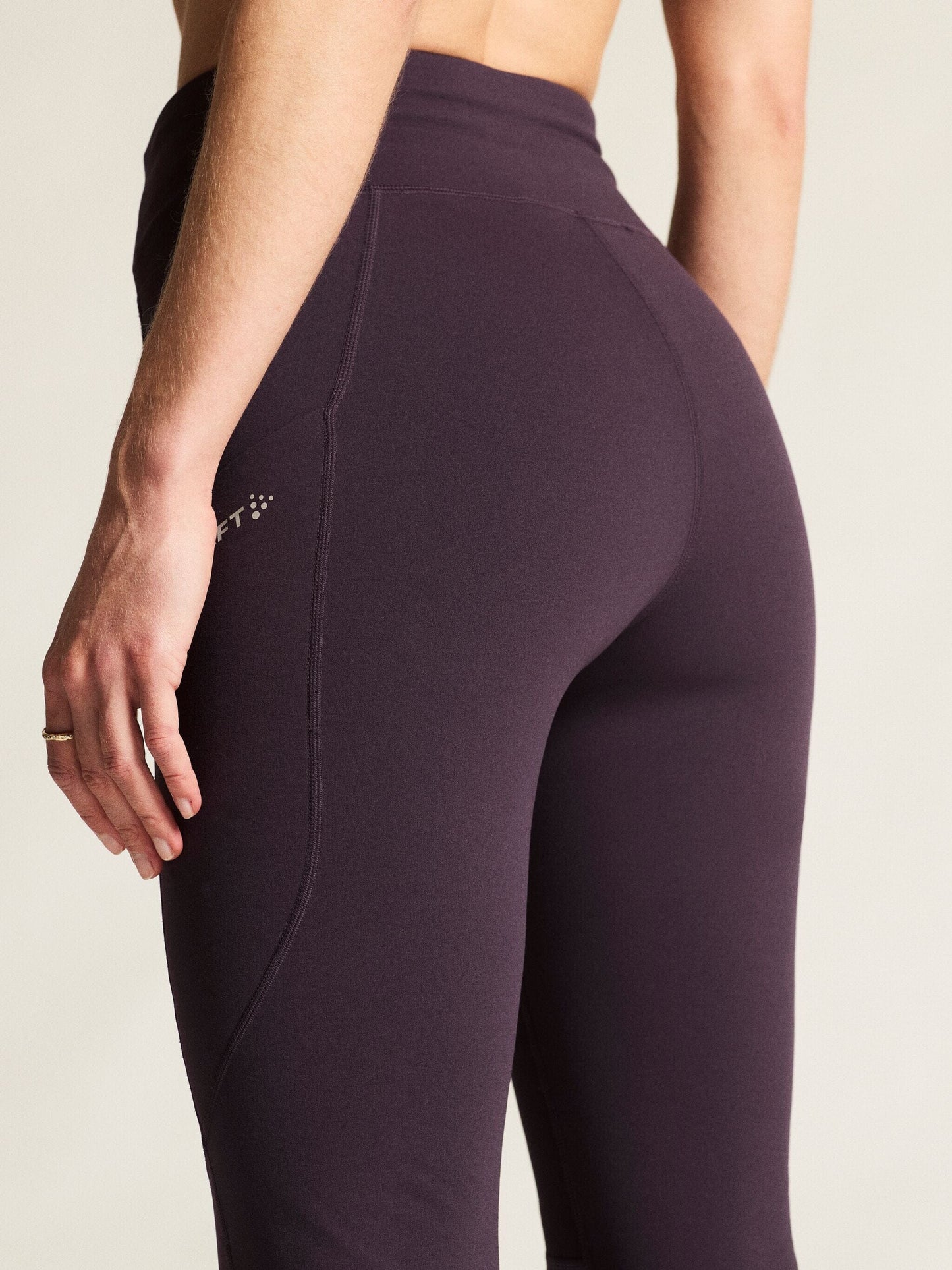Women's Adv Essence Warm Wind Running Tights 2 - DK Plum Craft Sportswear NA