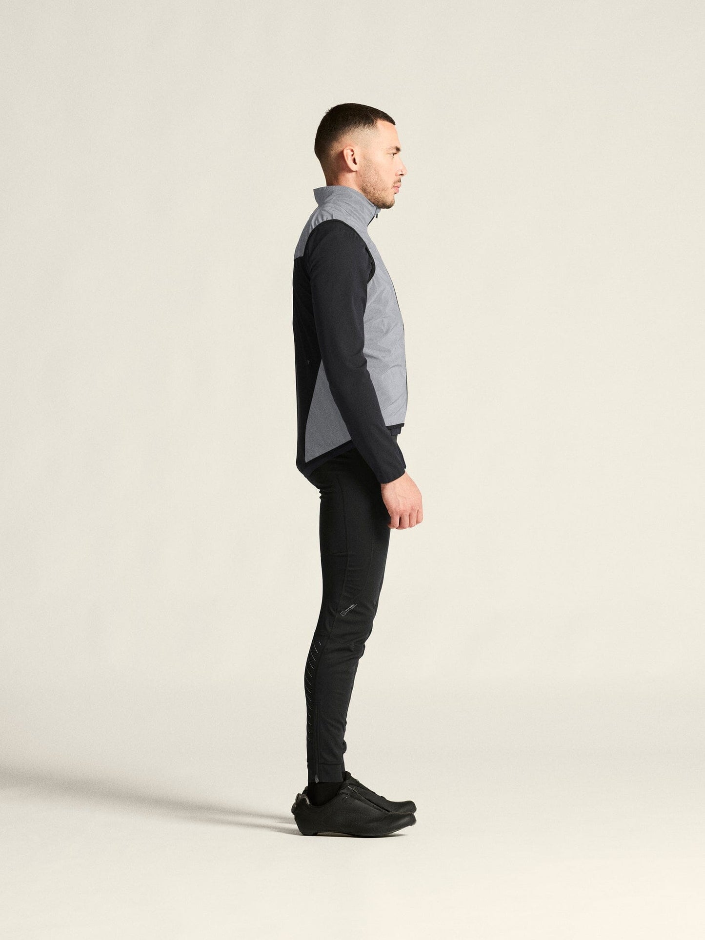 Men's ADV Essence Lumen Wind Running Vest - SILVER/BLACK Craft Sportswear NA