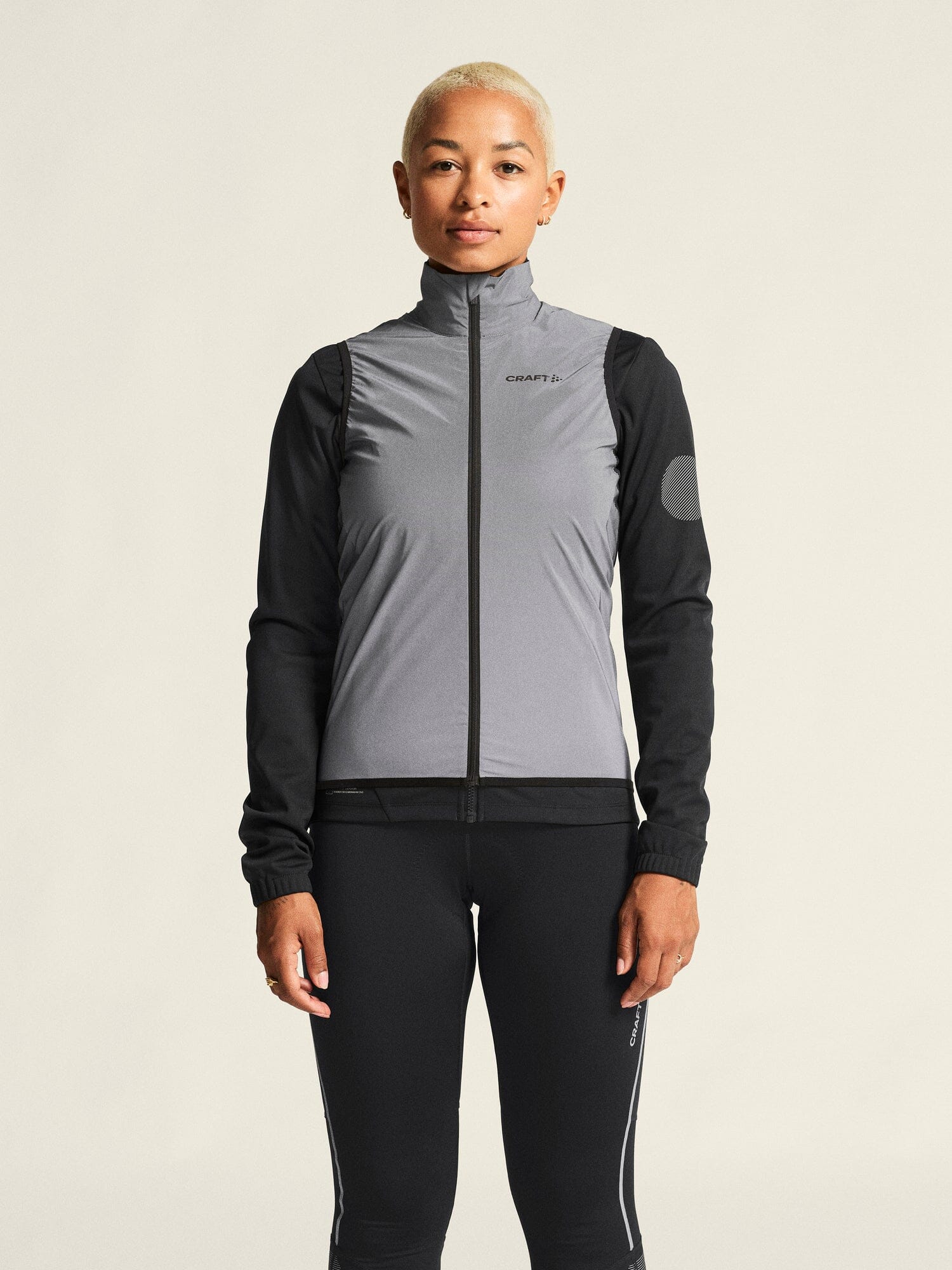 Women's ADV Essence Lumen Wind Running Vest - SILVER/BLACK Craft Sportswear NA