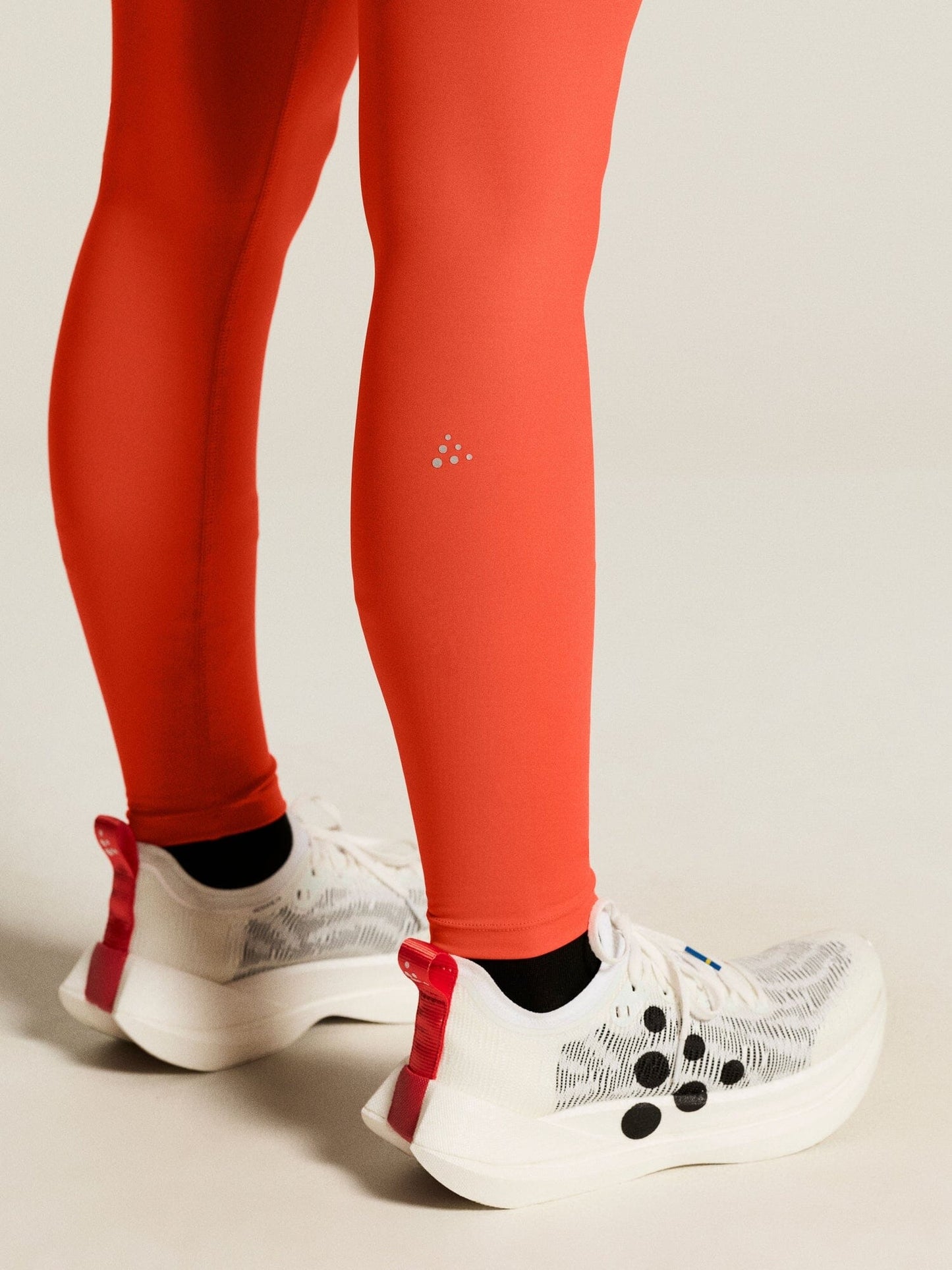 Women's Essence Running Tights 3 - Pace Craft Sportswear NA
