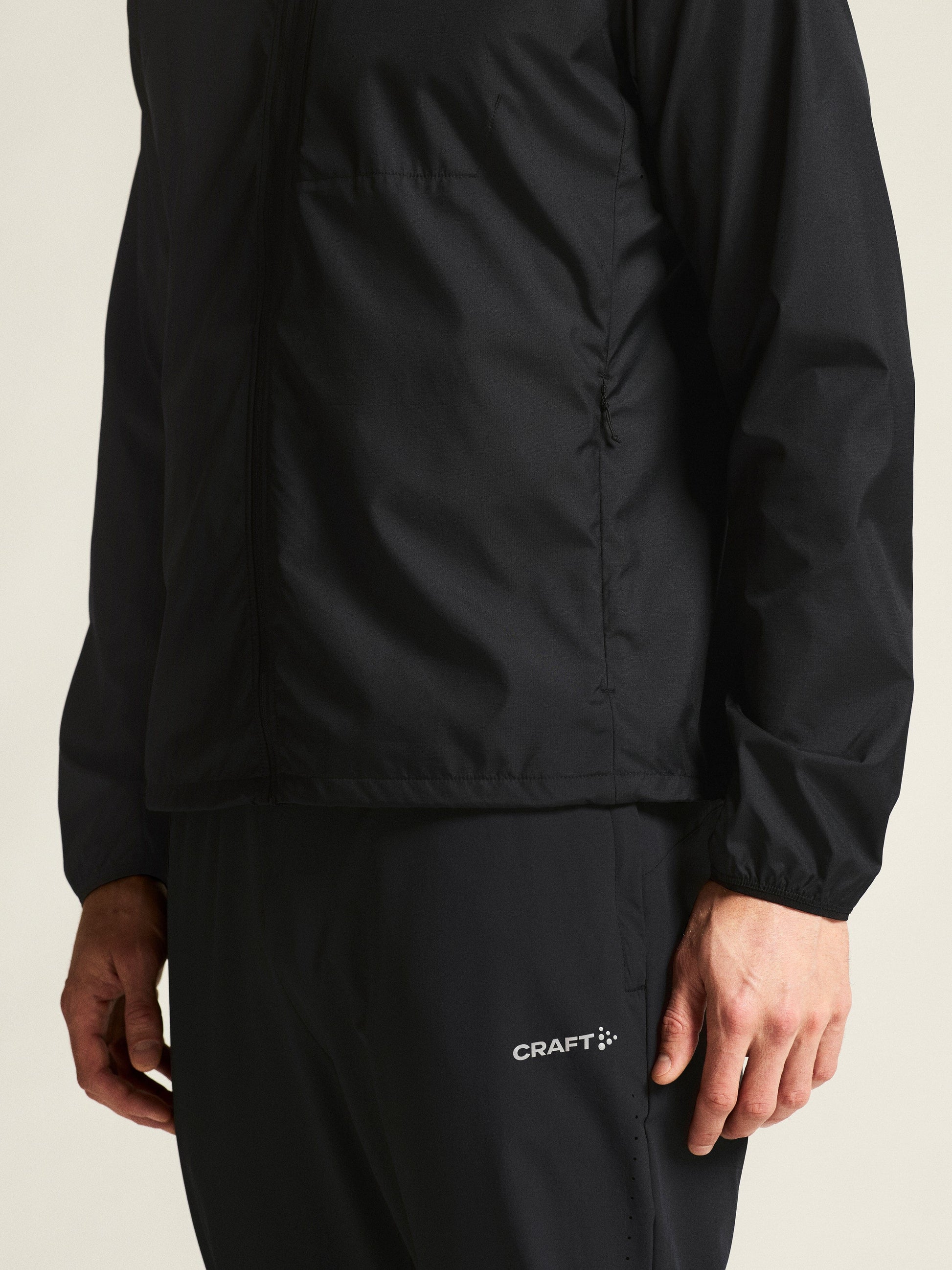 Men's Essence Wind Jacket 2 - Black Men's Jackets and Vests Craft Sportswear NA