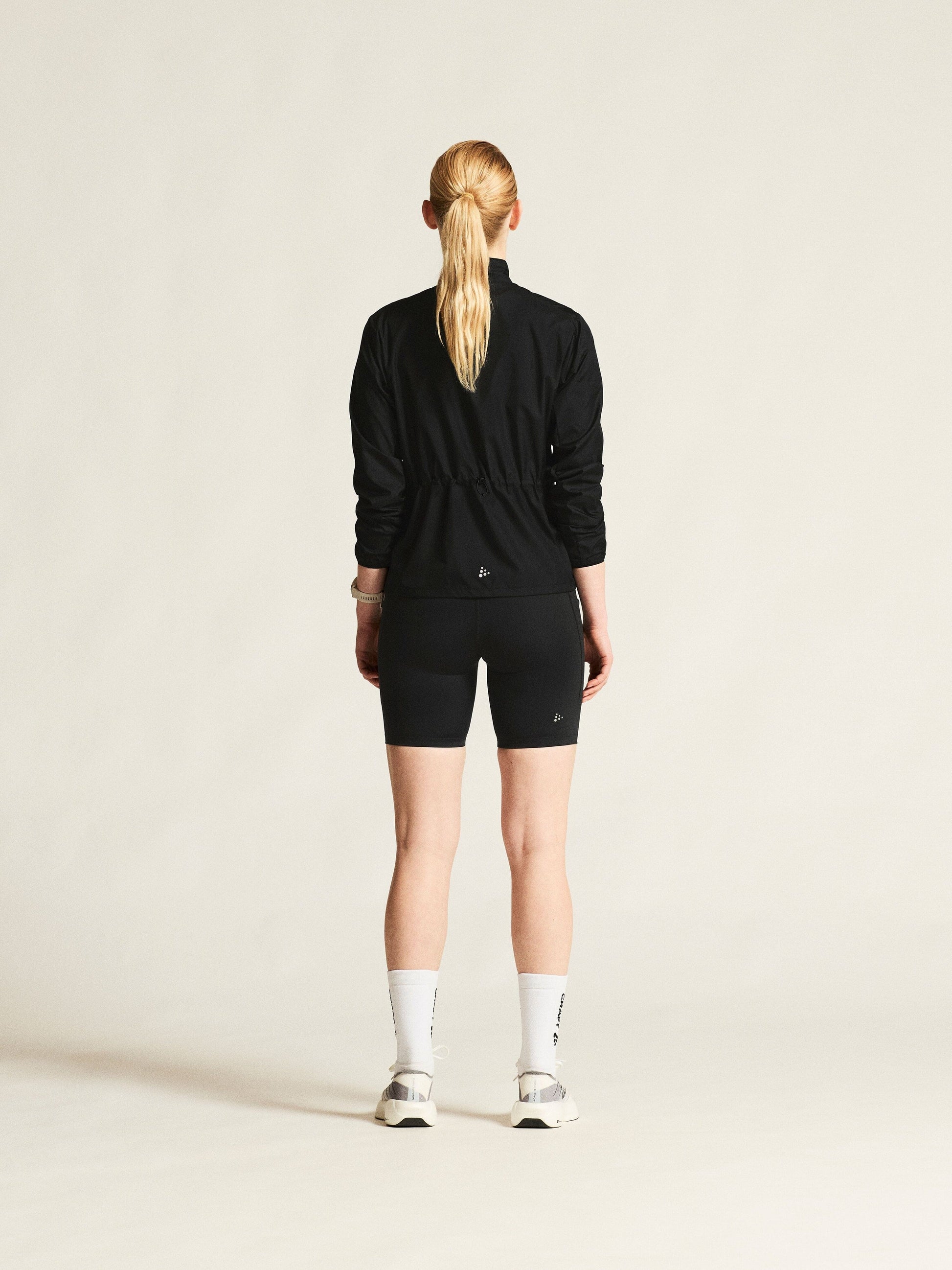 Women's Essence Wind Jacket 2 - Black Women's Jackets and Vests Craft Sportswear NA