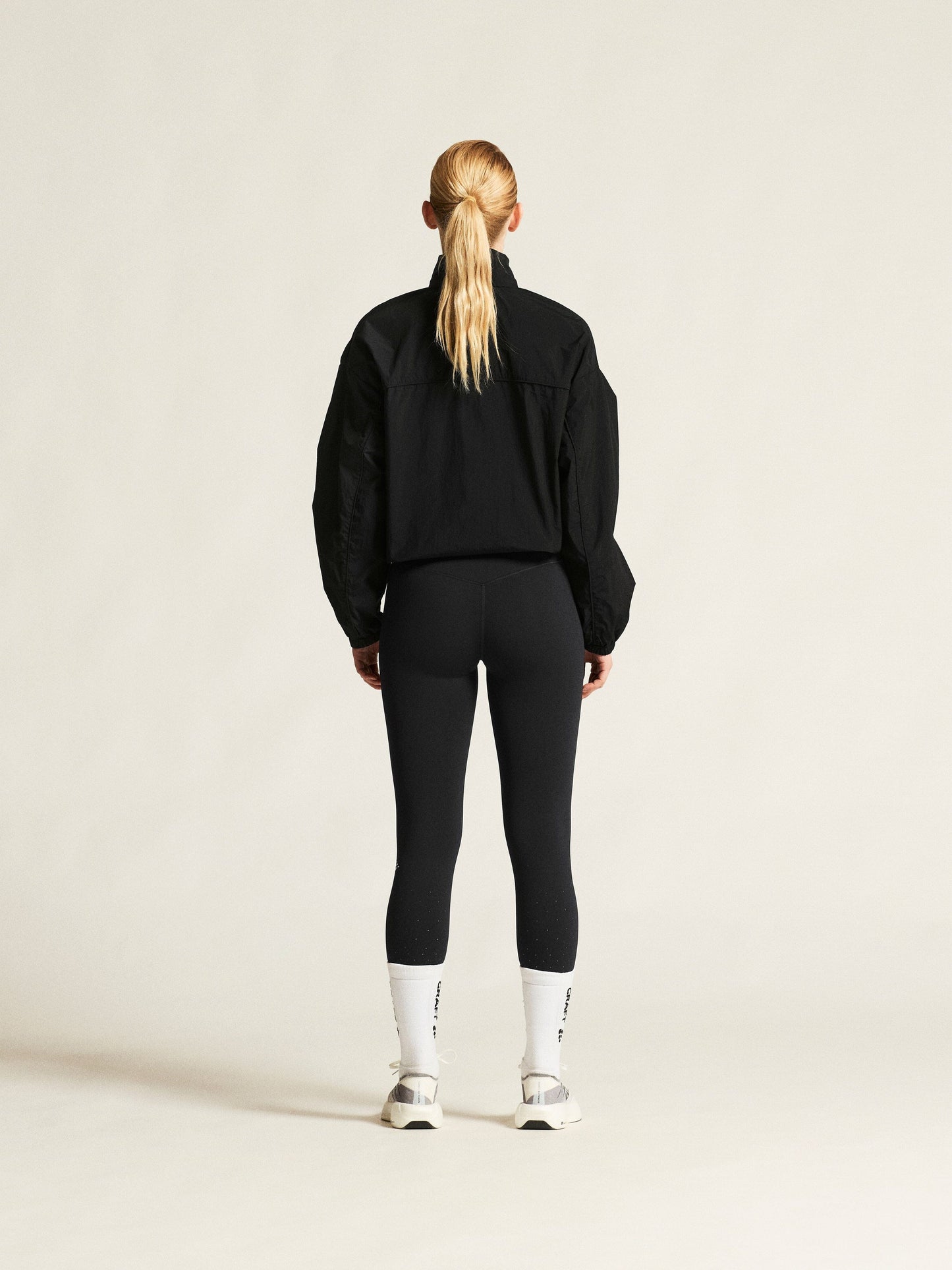 Women's Hypervent Oversized Wind Jacket - Black Women's Jackets and Vests Craft Sportswear NA