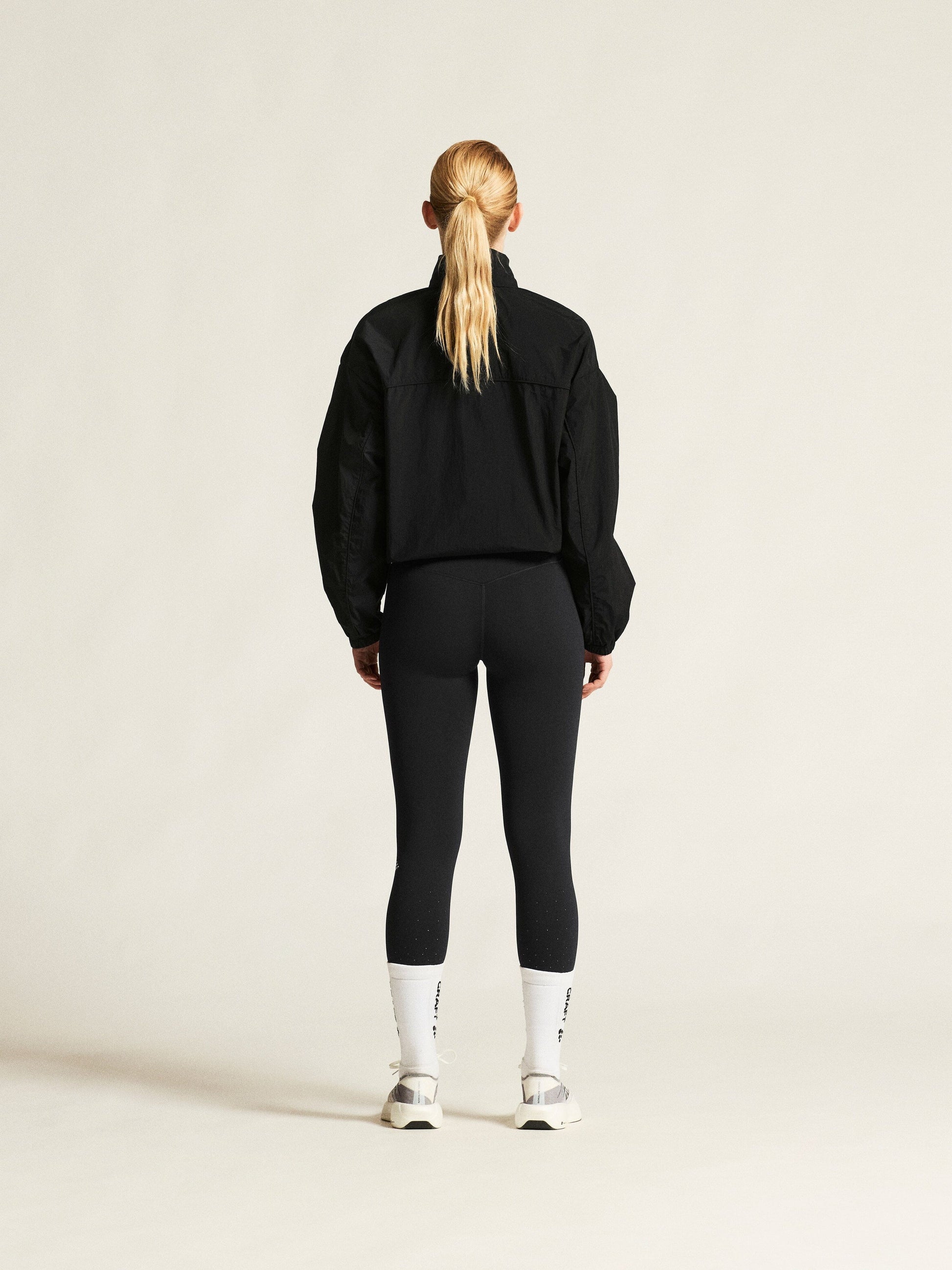 Women's Hypervent Oversized Wind Jacket - Black Women's Jackets and Vests Craft Sportswear NA