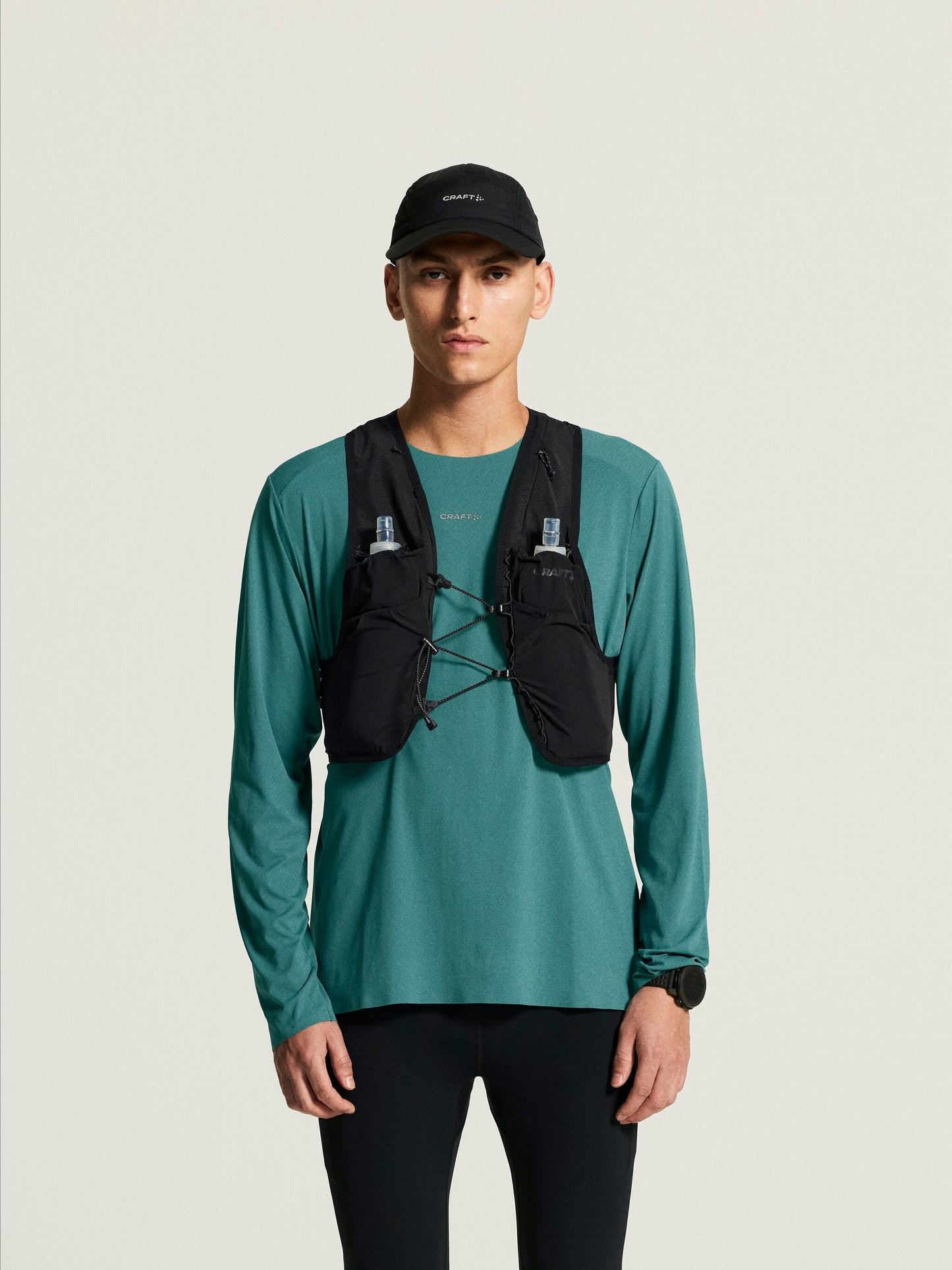 Light Hydration Vest - Black