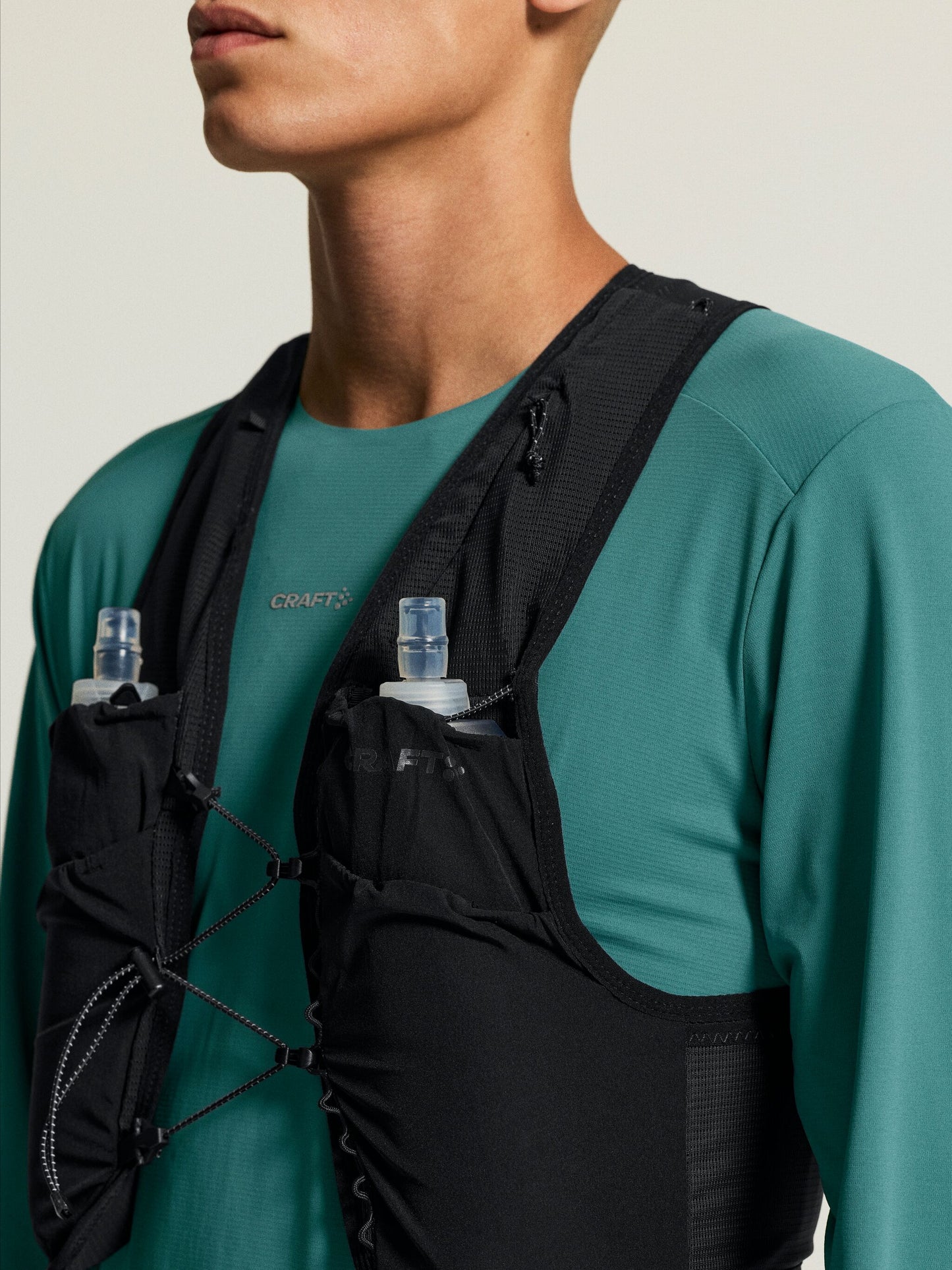 Light Hydration Vest - Black