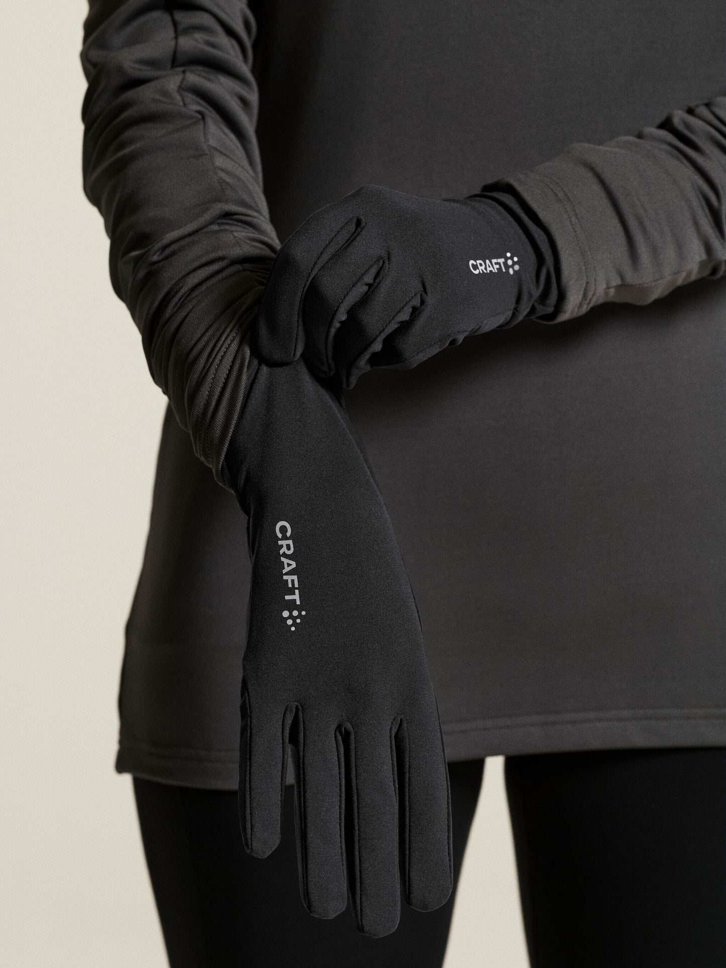 Essence Running Glove - Black Hats/Accessories Craft Sportswear NA