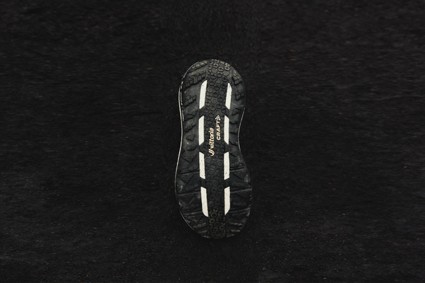 01: Vittoria™ Outsole