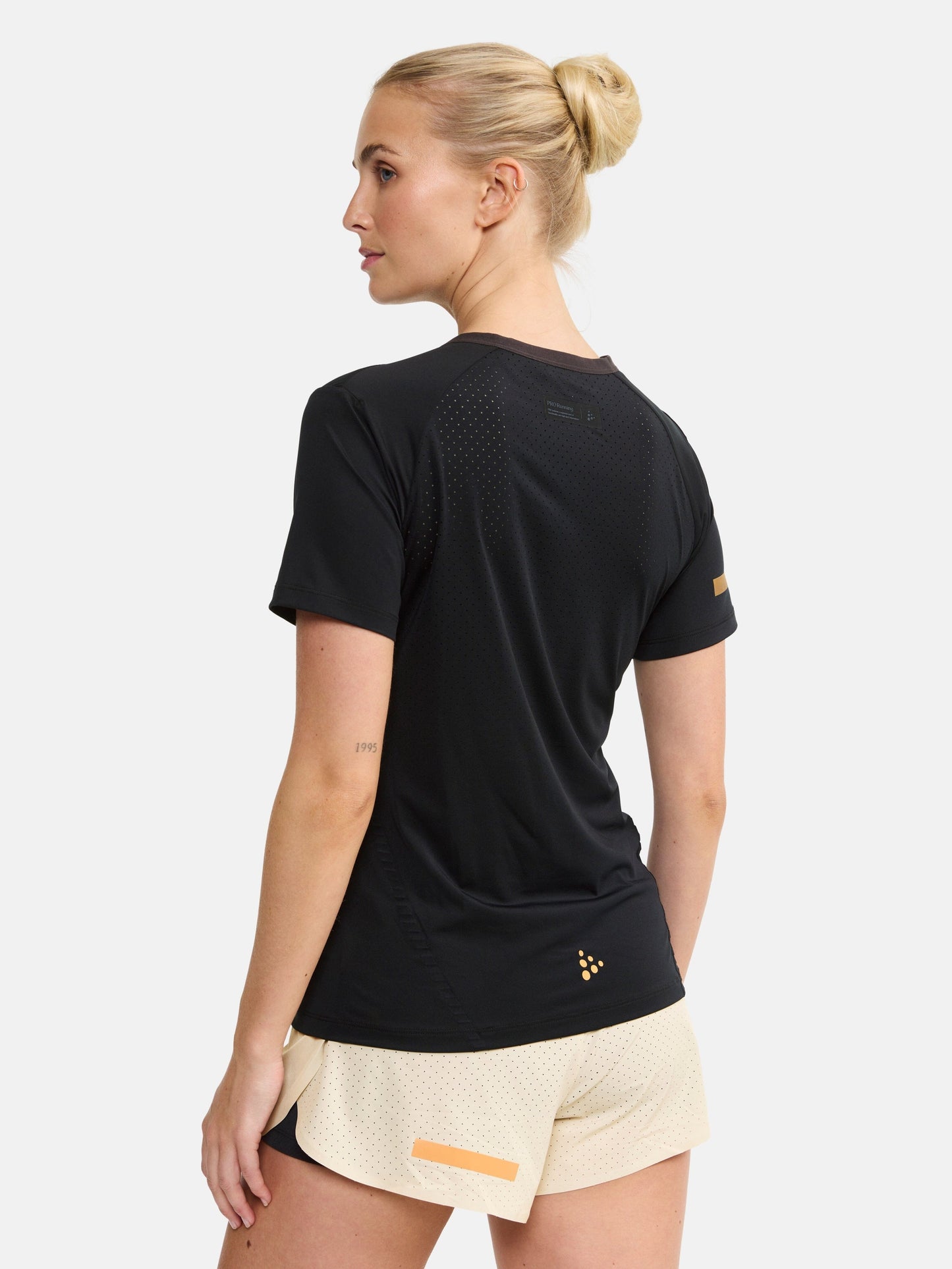 Women's Pro Hypervent Running Tee 2.0 - Black Craft Sportswear NA
