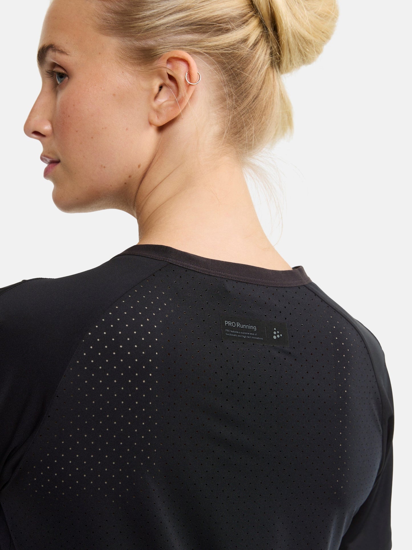 Women's Pro Hypervent Running Tee 2.0 - Black Craft Sportswear NA